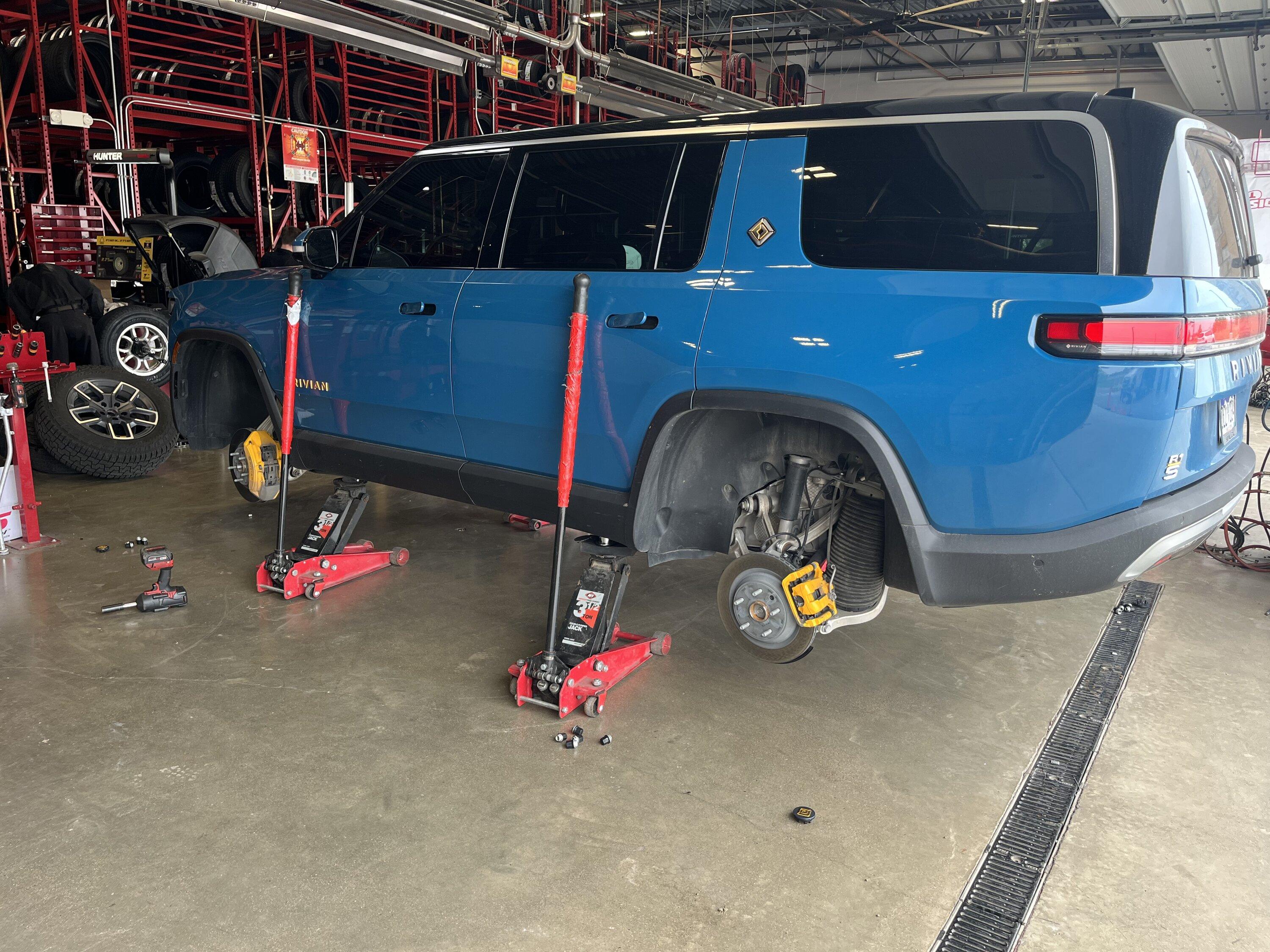 Rivian R1T R1S Colorado Checking In IMG_4708