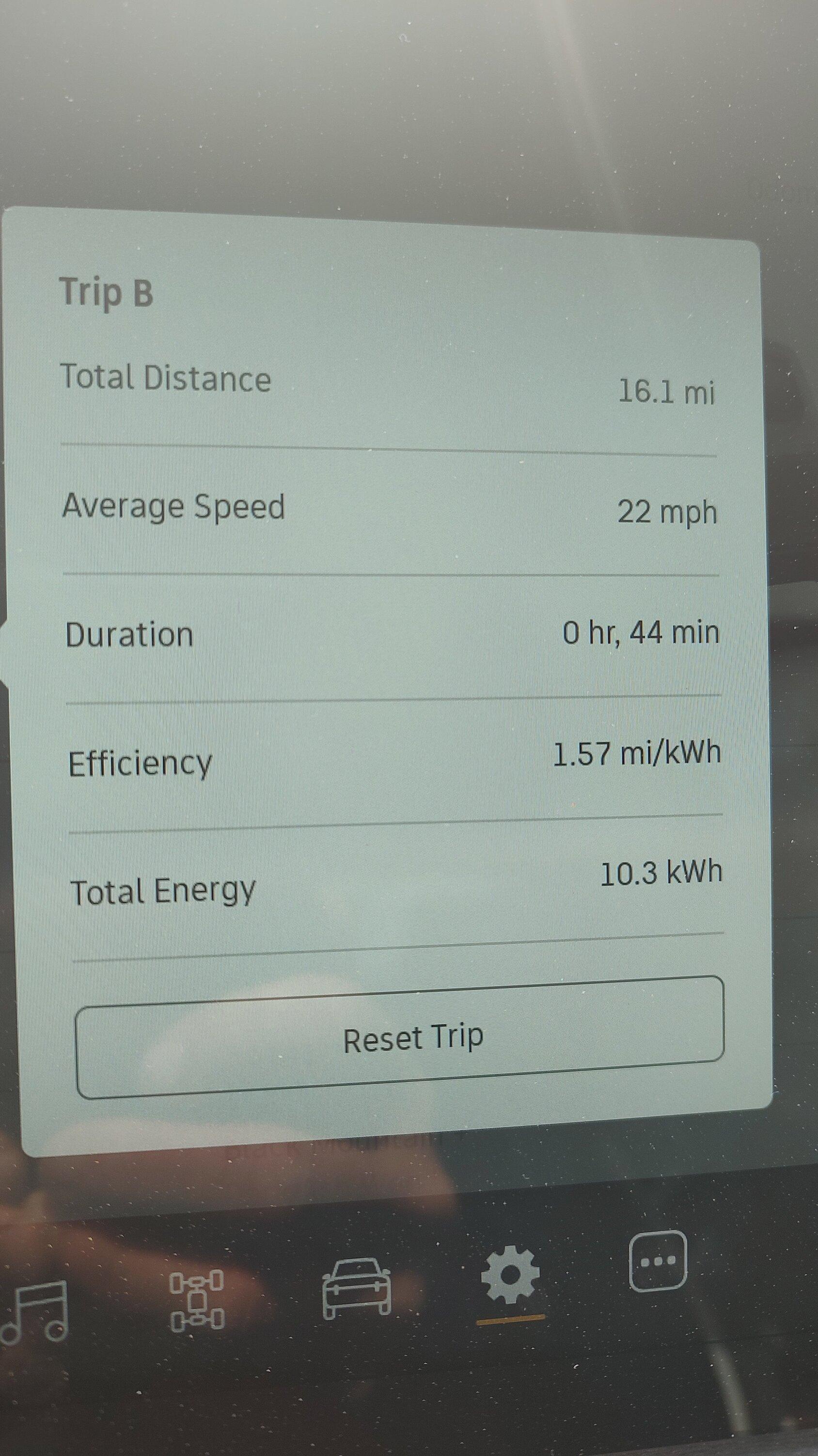 Rivian R1T R1S Towing + Efficiency: Please post your experience! IMG_20230522_152810848