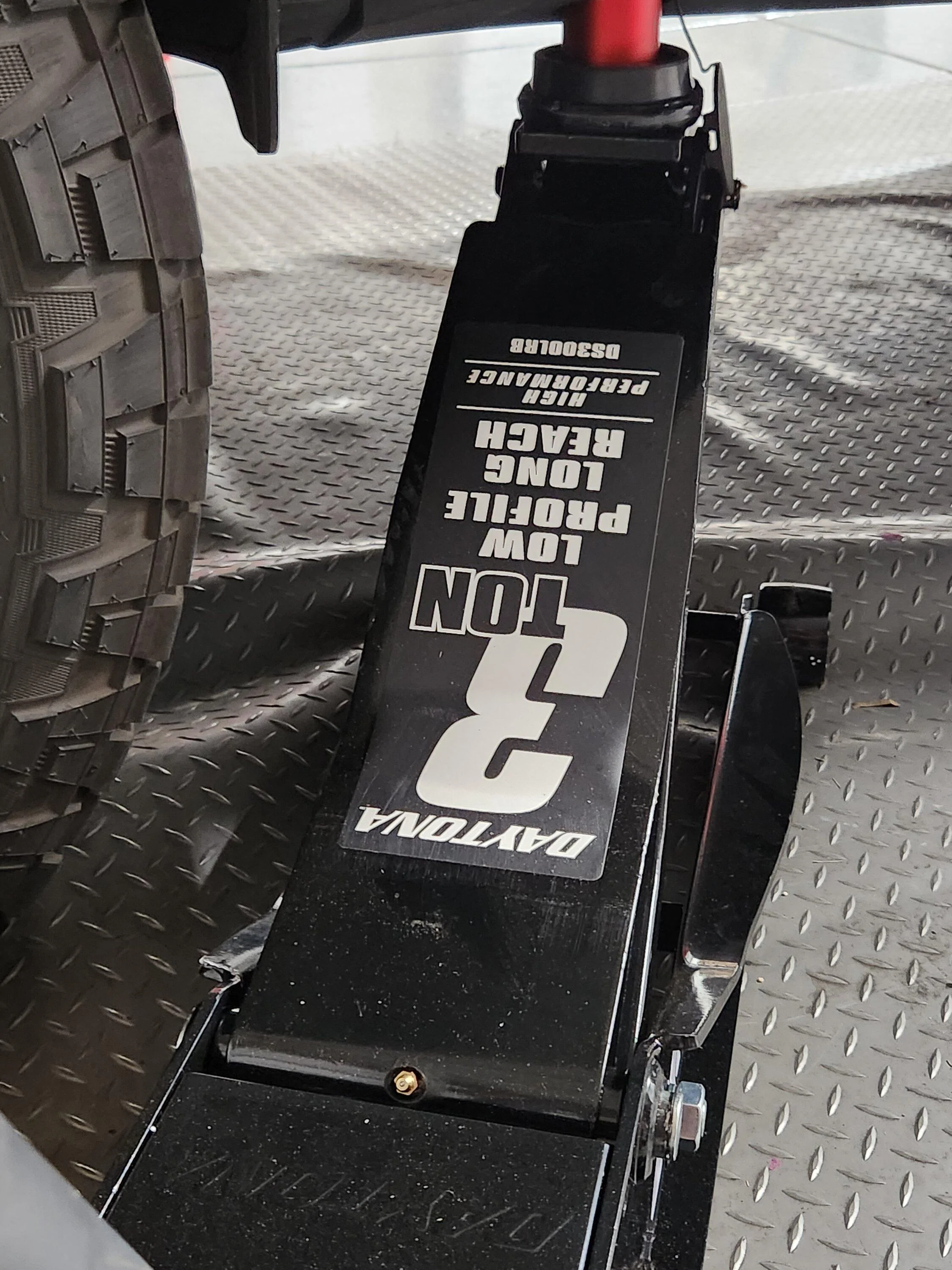 Rivian R1T R1S First R1S tire rotation DIY experience 20230523_202113