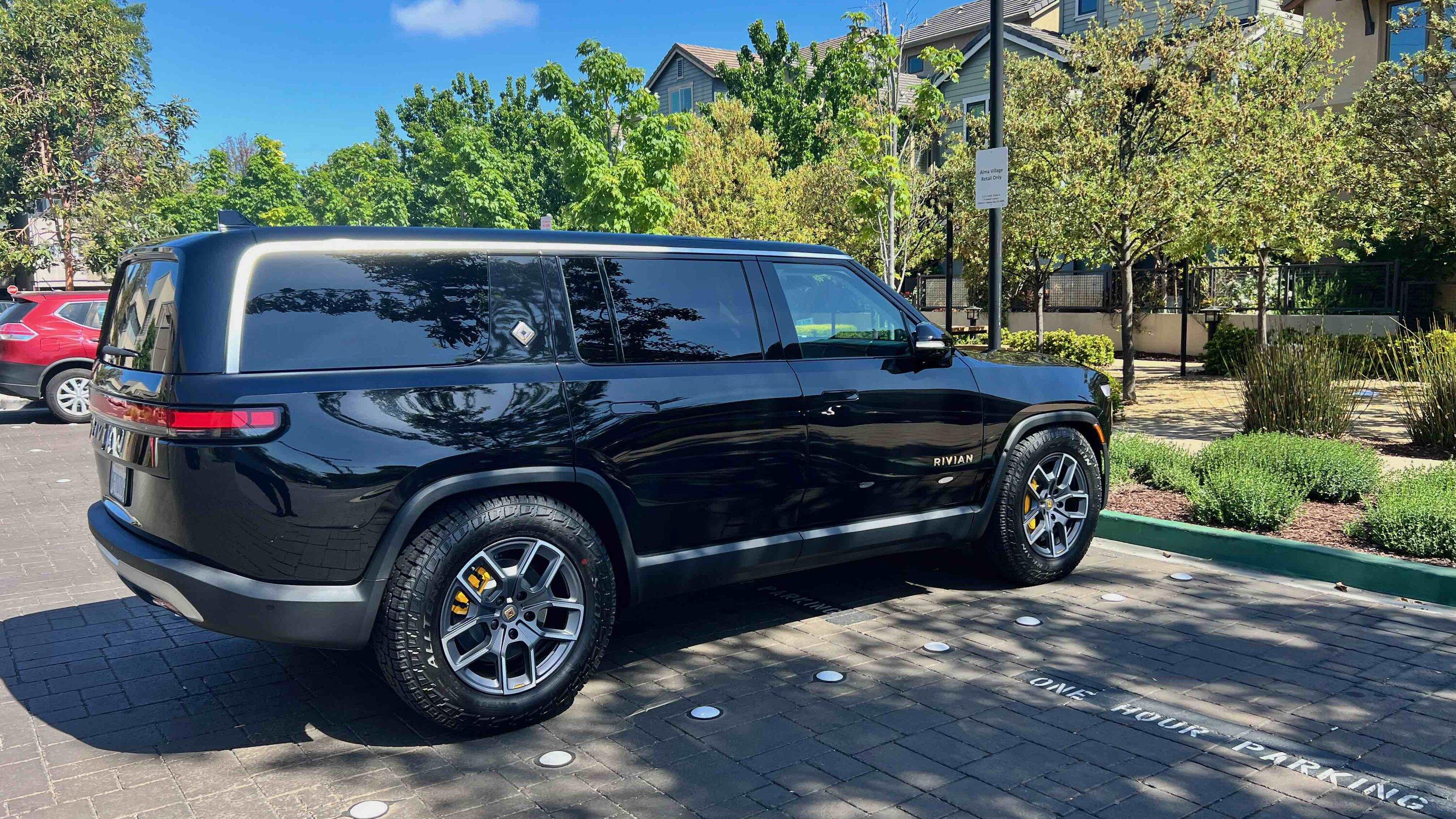 Rivian R1T R1S R1S - 3 weeks - 1100+ miles - Likes and dislikes IMG_8787