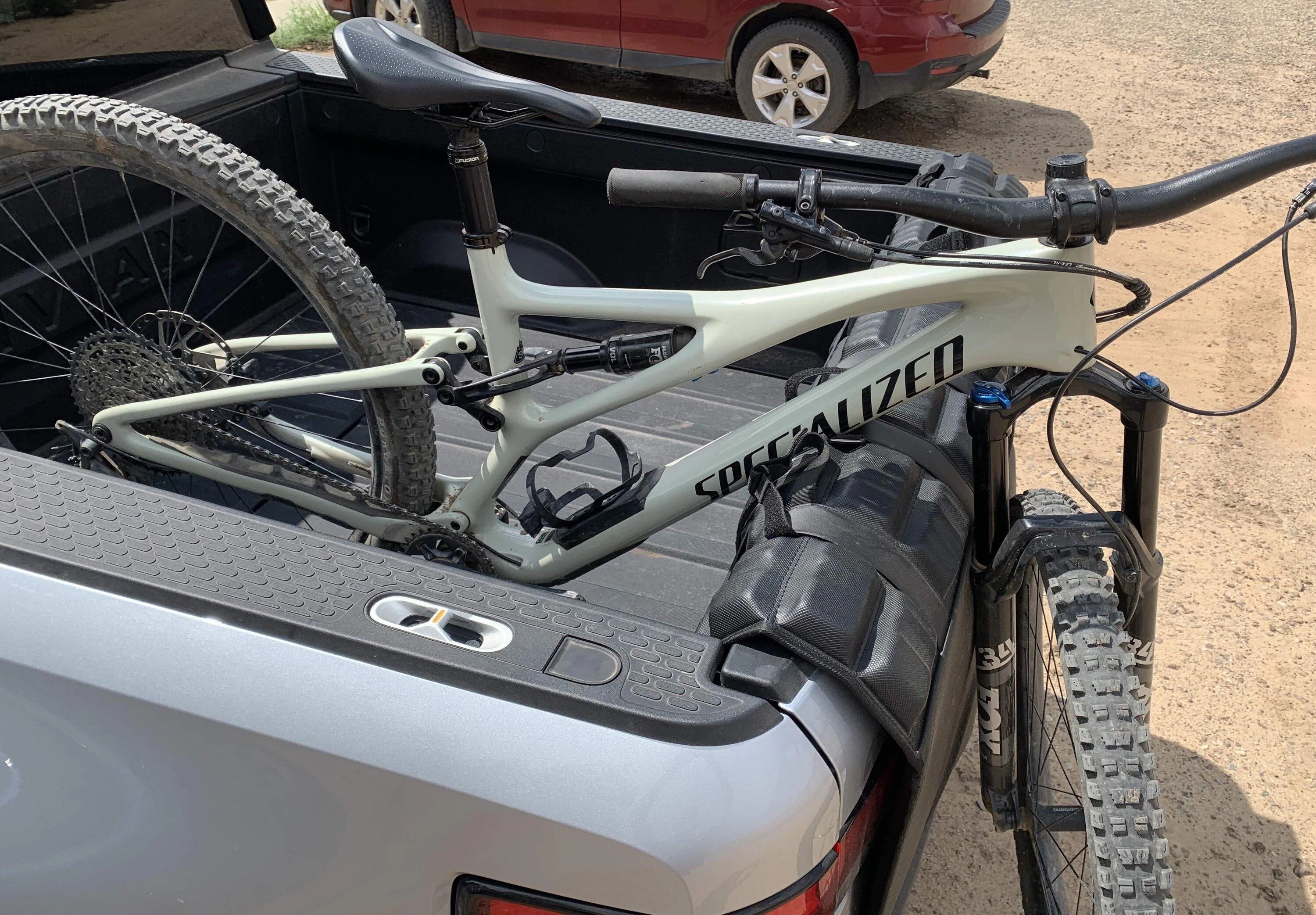 Rivian R1T R1S MTB Tailgate Pad IMG_1120