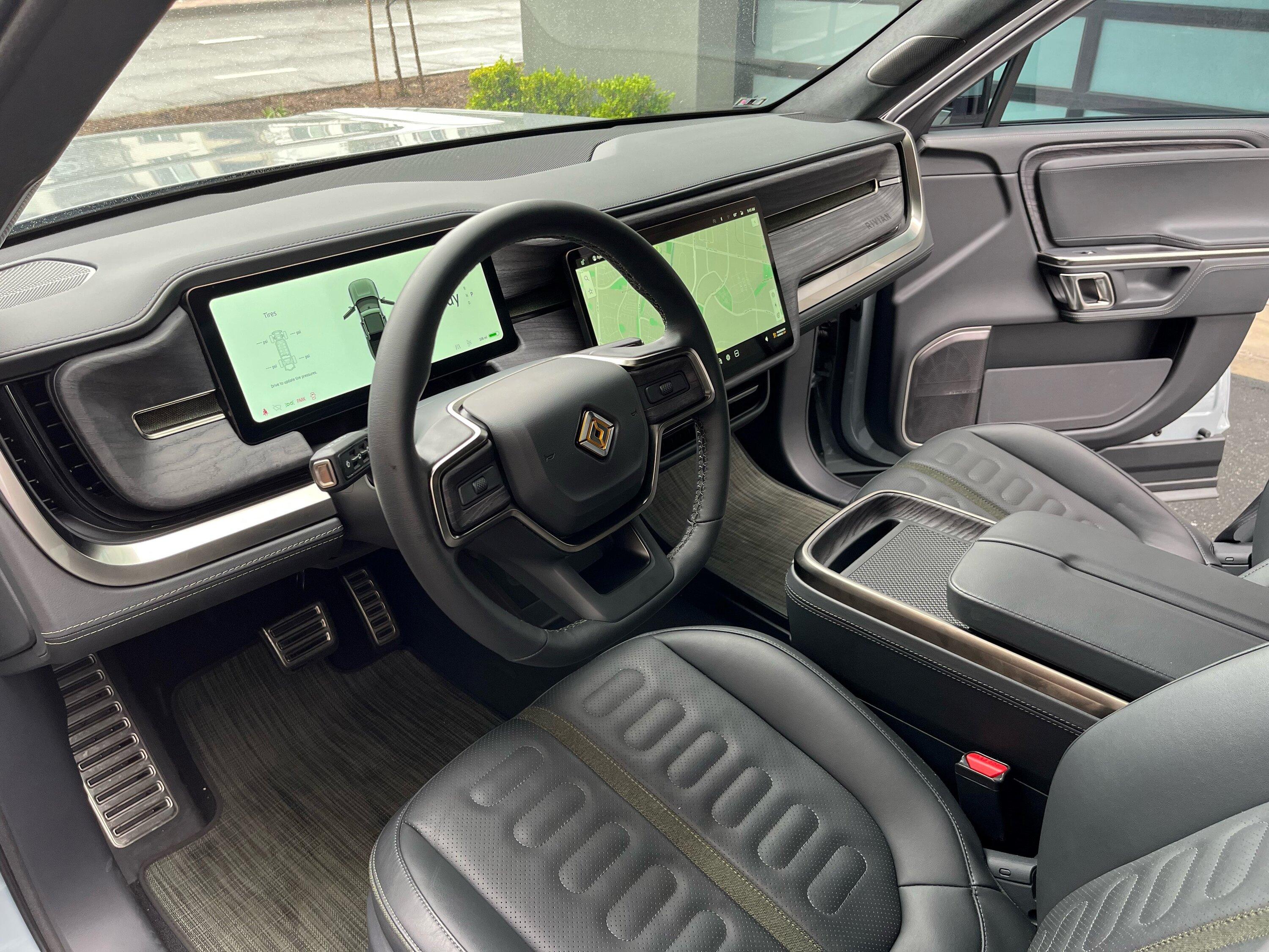 Rivian R1T R1S Limestone R1T Adventure/ATs - $79,000 6