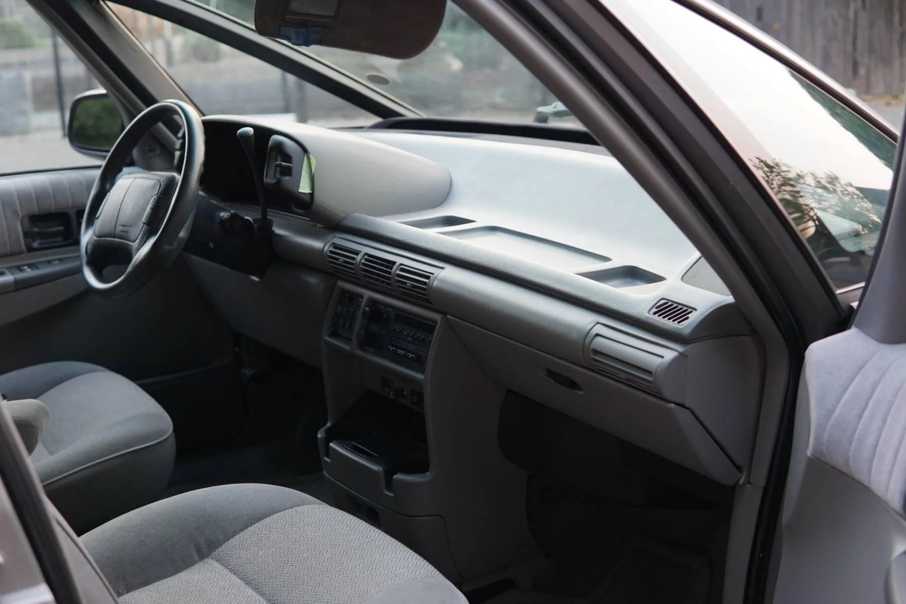 Rivian R1T R1S Leaked photos of CyberTruck Interior IMG_0065