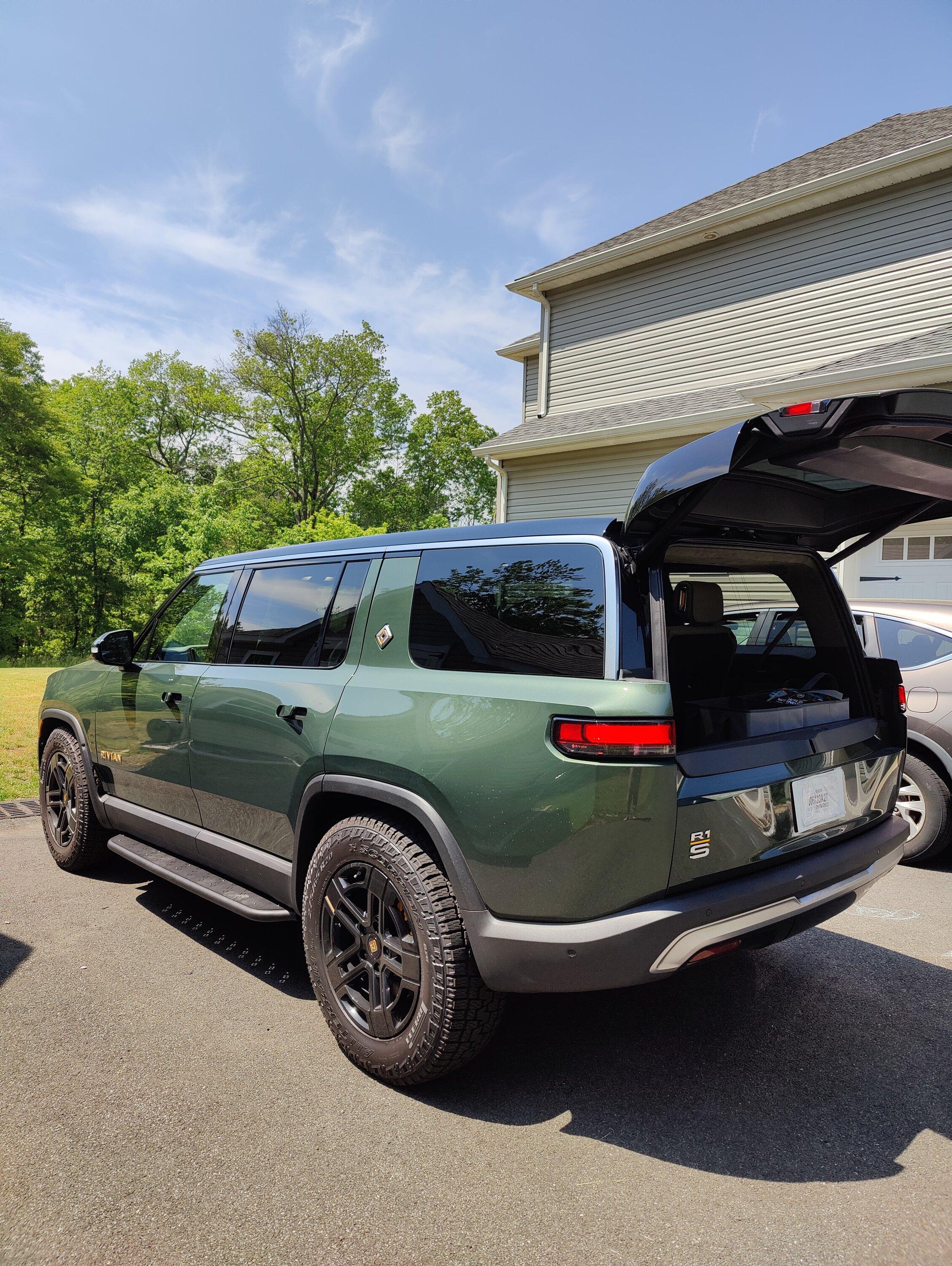 Rivian R1T R1S Introducing RMaxx Running Boards & Rock Sliders for Rivian R1T / R1S from Team 1EV IMG20230529111545