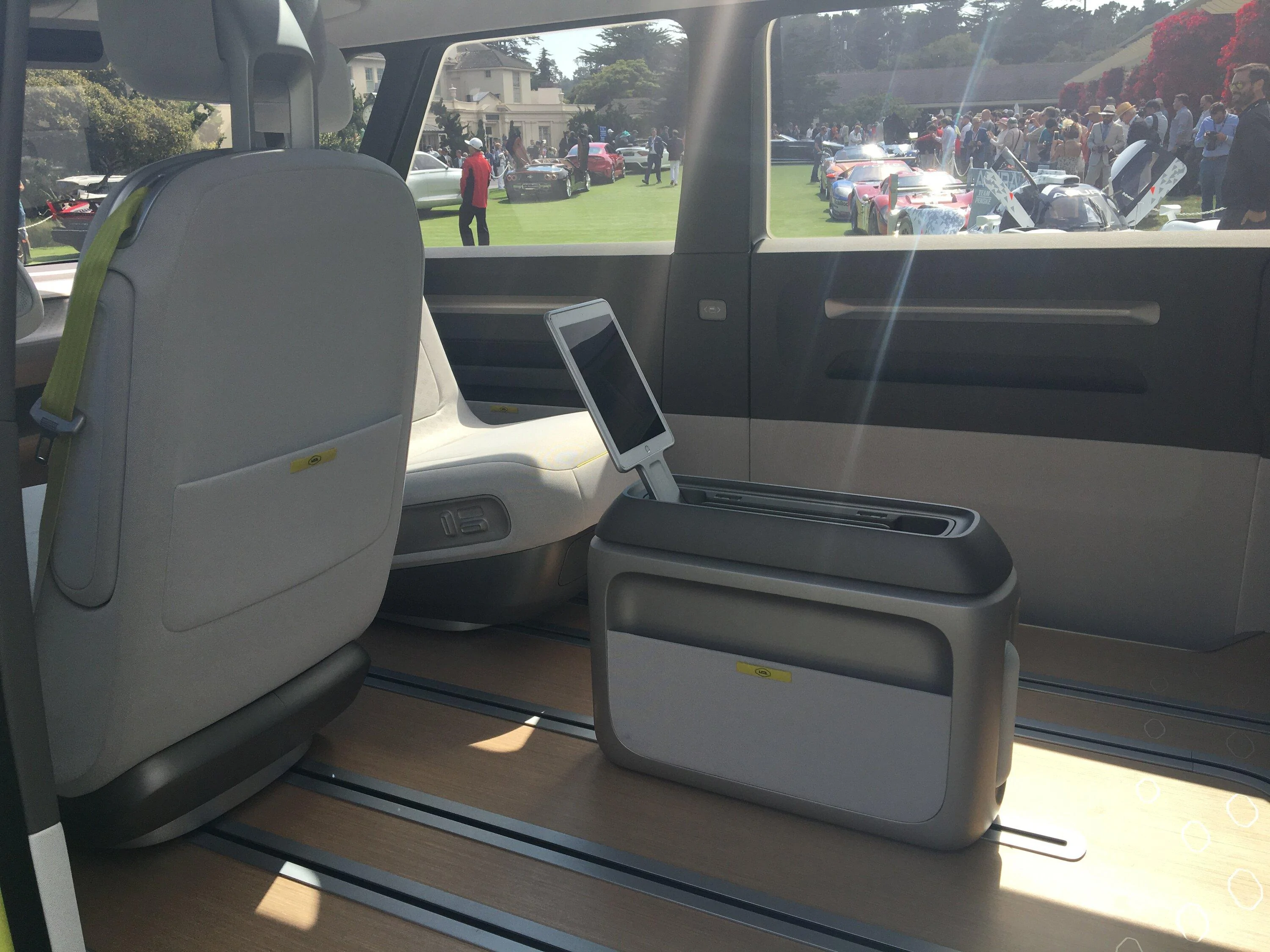 Rivian R1T R1S Livestream for seeing the 3-row ID. Buzz World Premiere IMG_0309