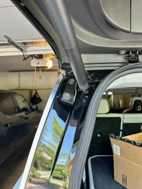 Rivian R1T R1S R1S misaligned lift gate(s) - gaps and assembly issues IMG_3088