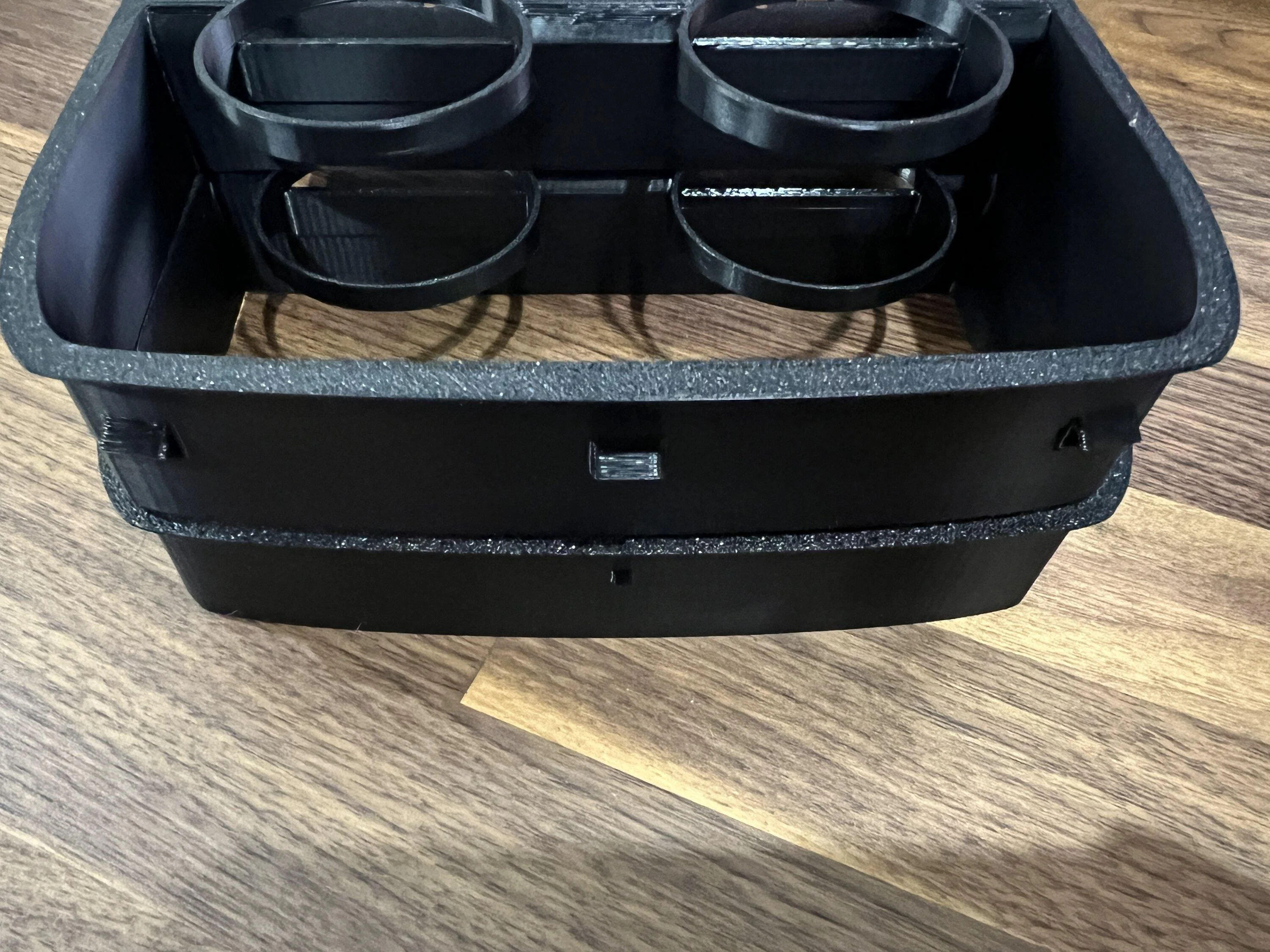 Rivian R1T R1S NEW - RIVIPARTS Ultimate MagSafe Charging Pad Kit IMG_1573