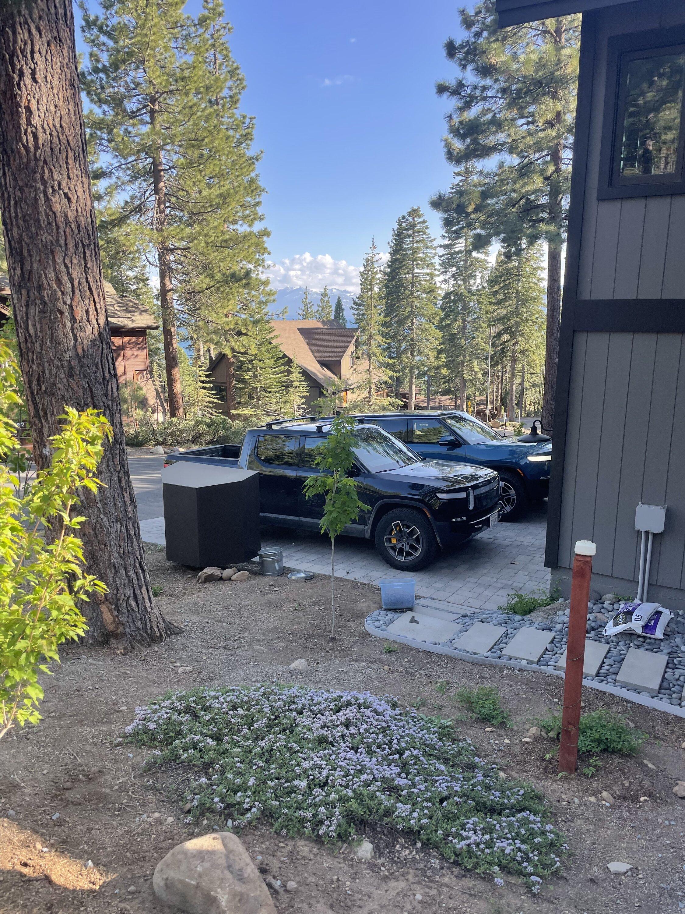 Rivian R1T R1S R1S Shop access live with lots of inventory! IMG_3146