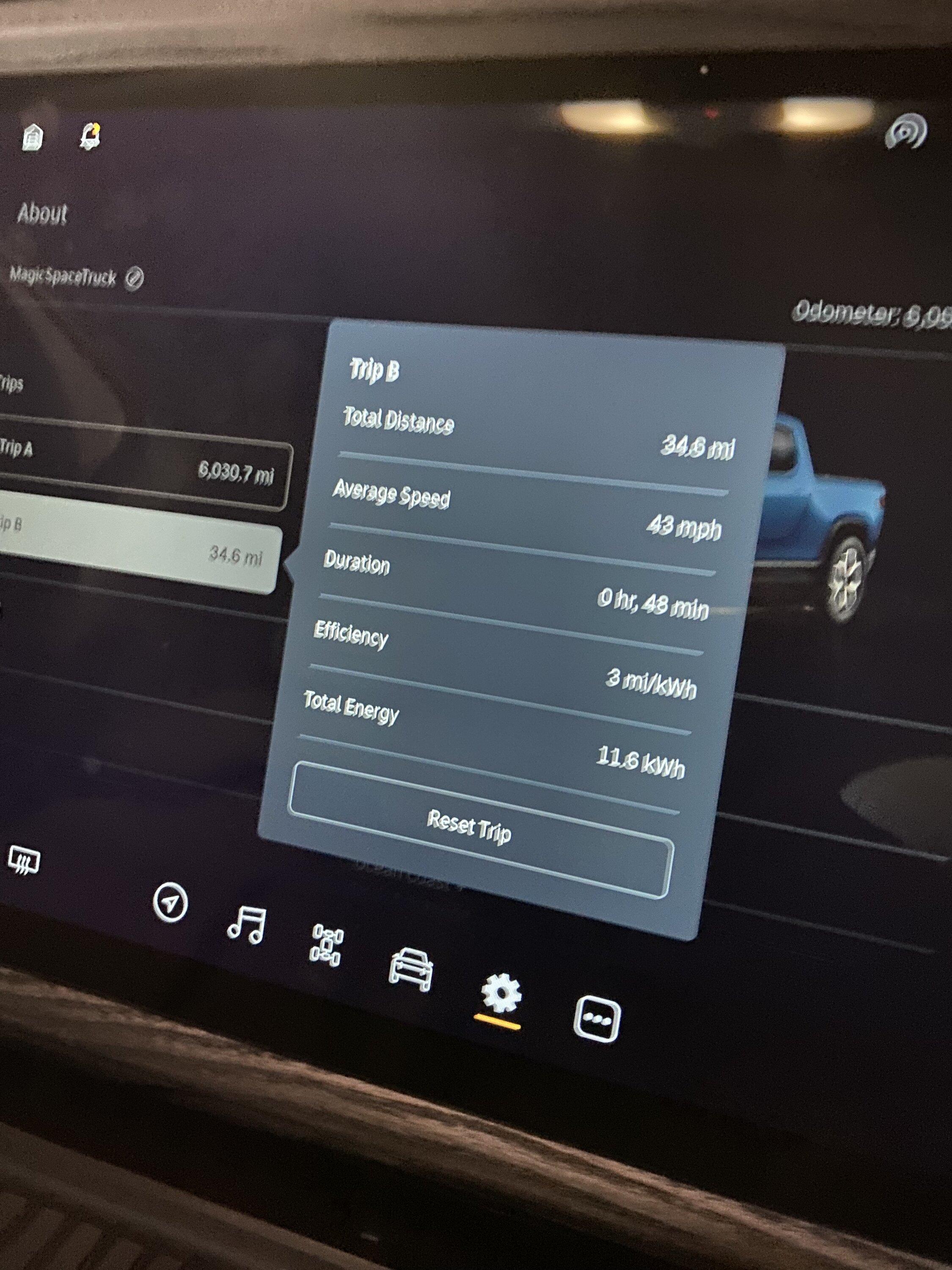 Rivian R1T R1S Range and efficiency on 21s WITHOUT Aero Covers???. 26EC5749-003B-4745-A6F7-5E1F098FD829