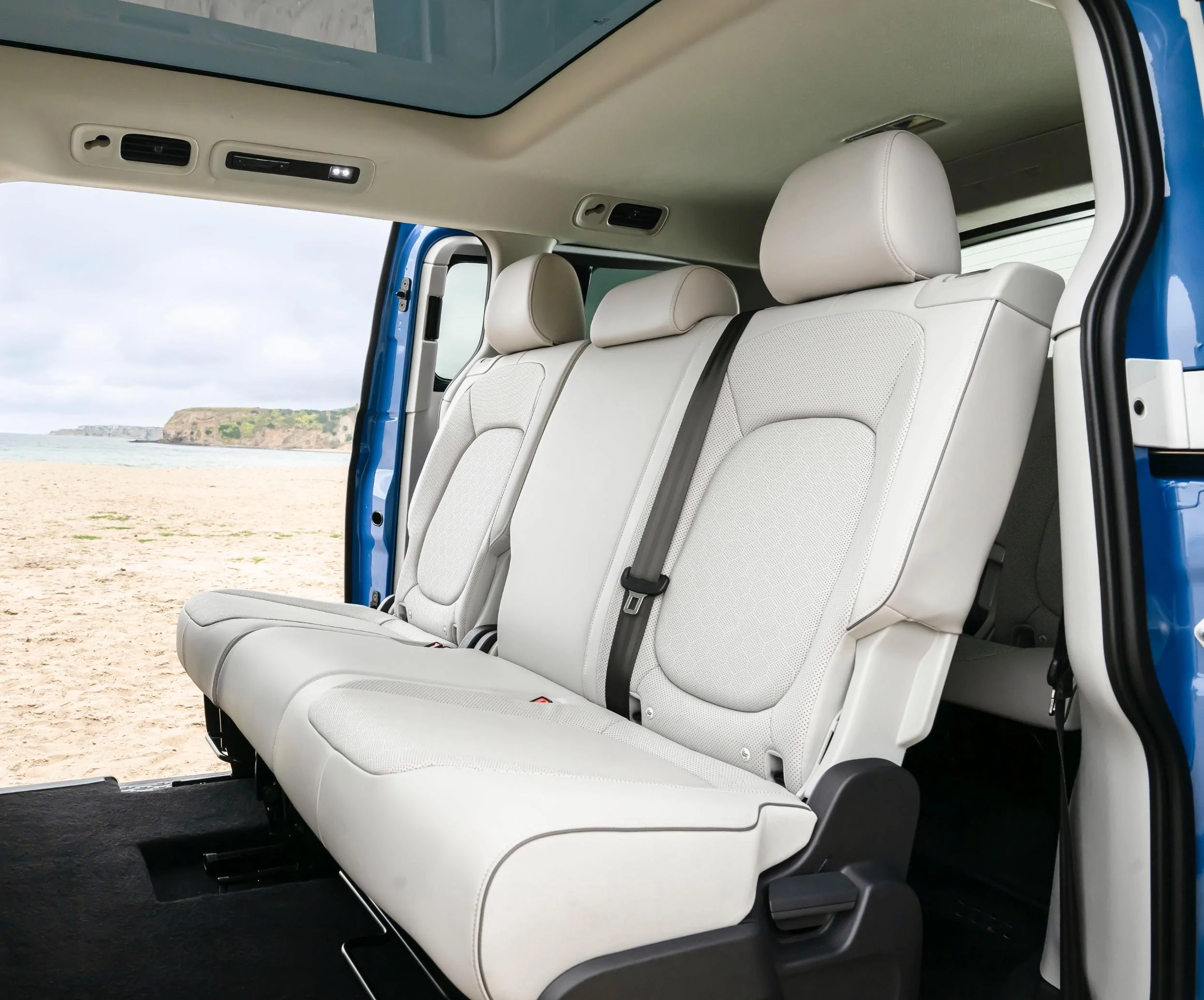 Rivian R1T R1S VW ID.Buzz 3-row reveal, plus camper LIPMAN_JL91512_2