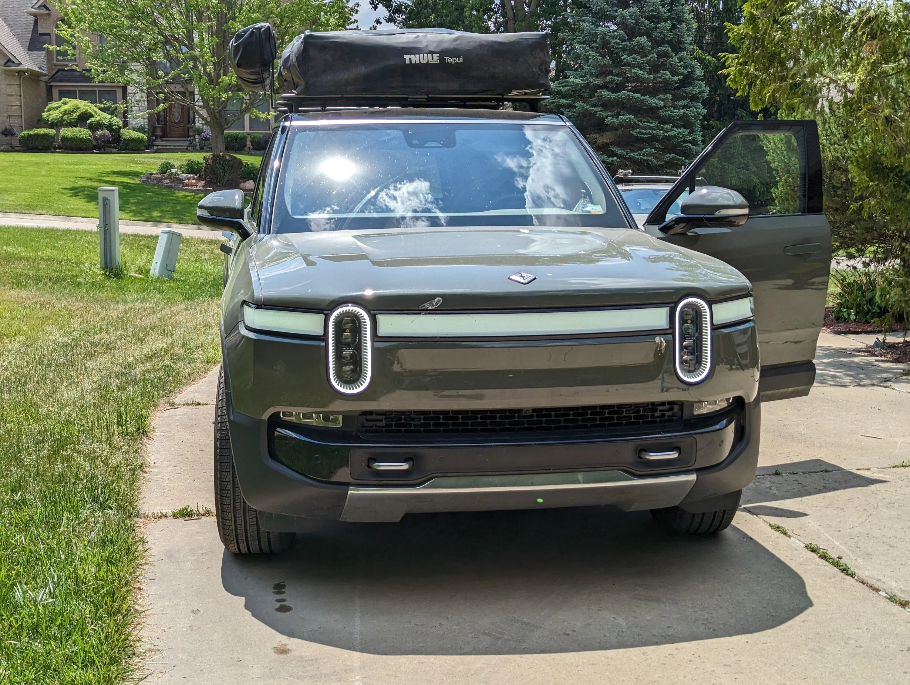Rivian R1T R1S Overland Systems 270 degree awning installed PXL_20230603_170030614