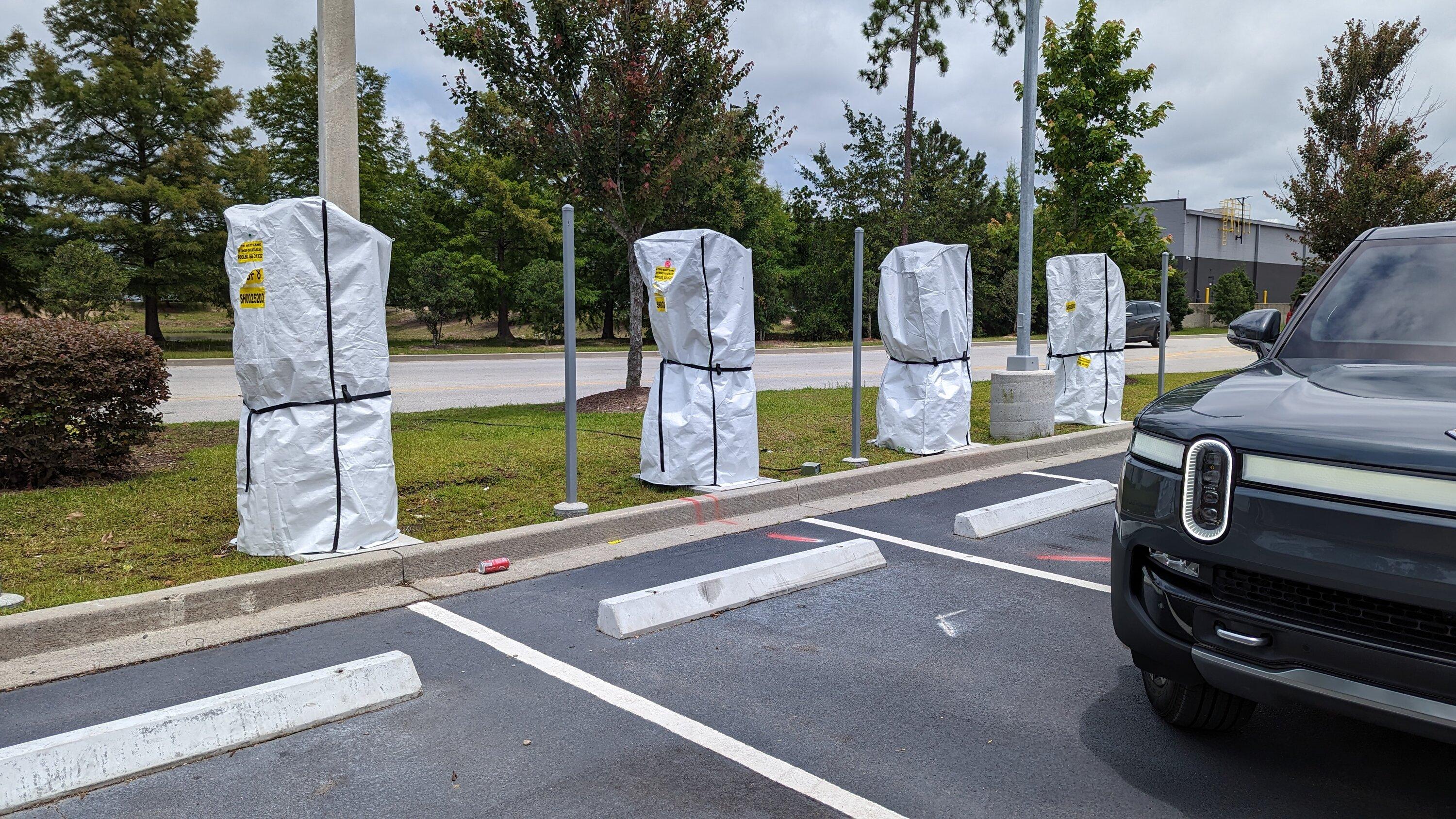 Rivian R1T R1S RAN Rivian Charging Stations Locations Map via Google Maps PXL_20230604_173833853
