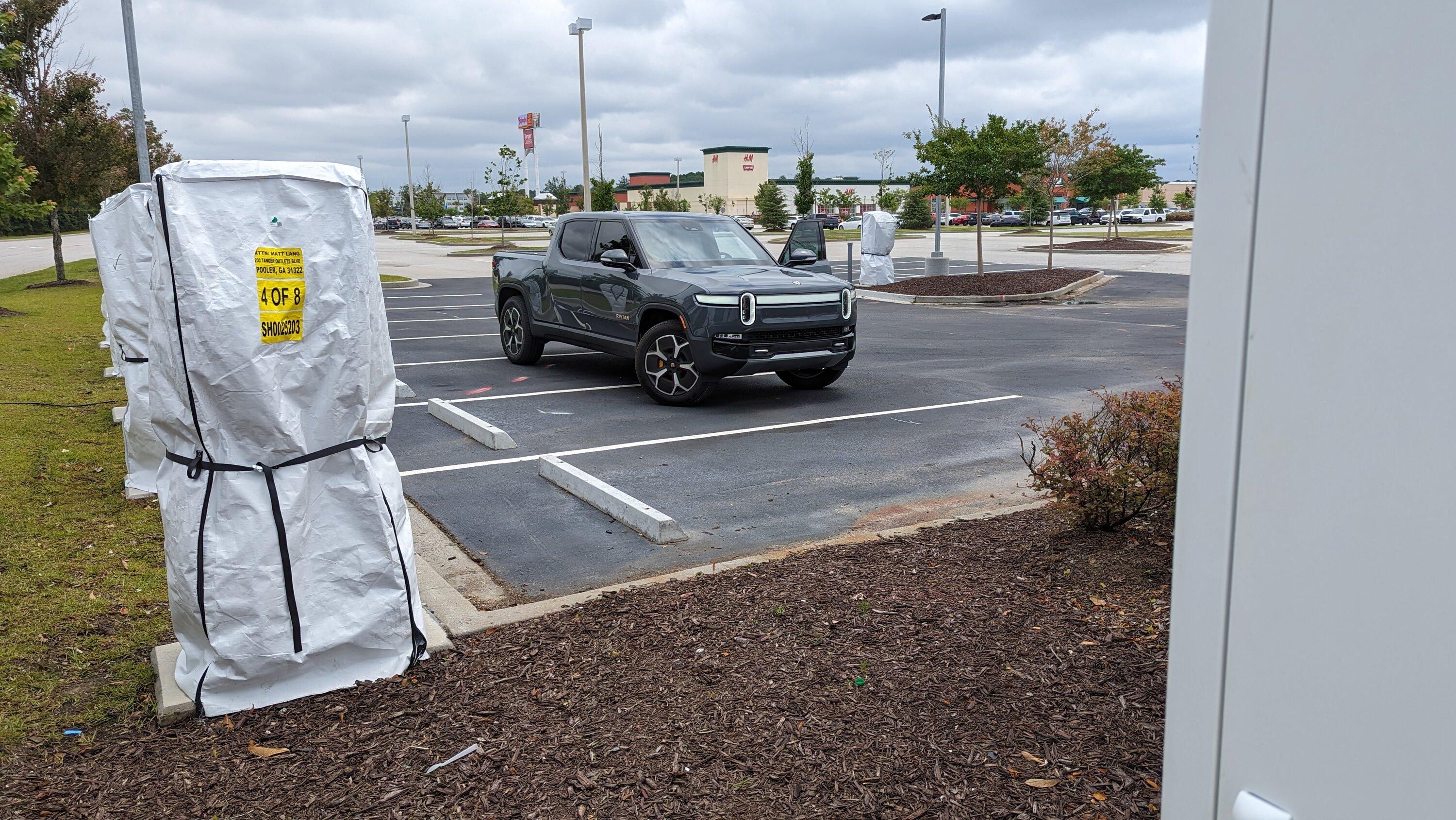 Rivian R1T R1S RAN Rivian Charging Stations Locations Map via Google Maps PXL_20230604_173901632