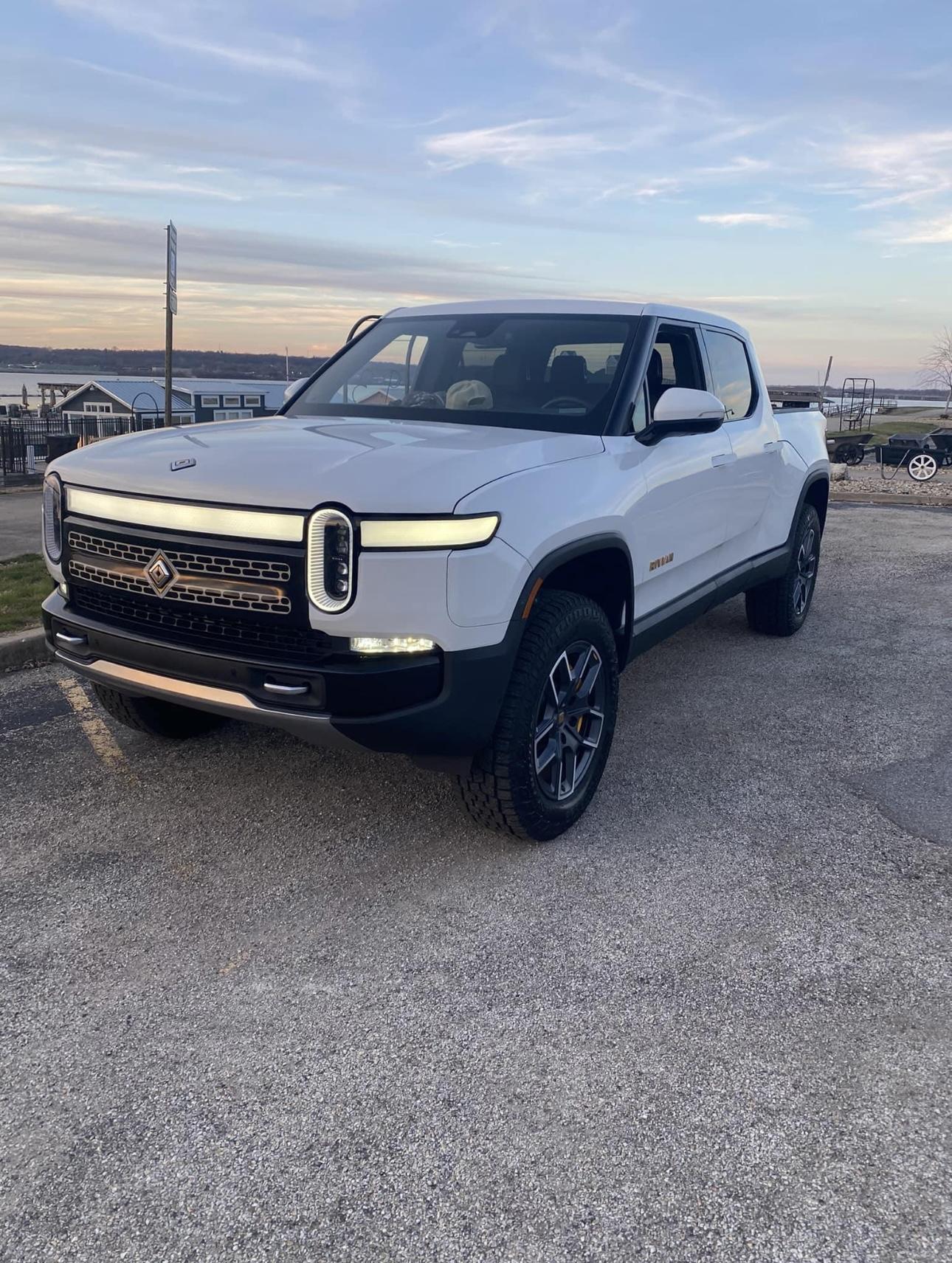 Rivian R1T R1S Bull bars installed on 2 Rivians at Denver Service Center IMG_3449