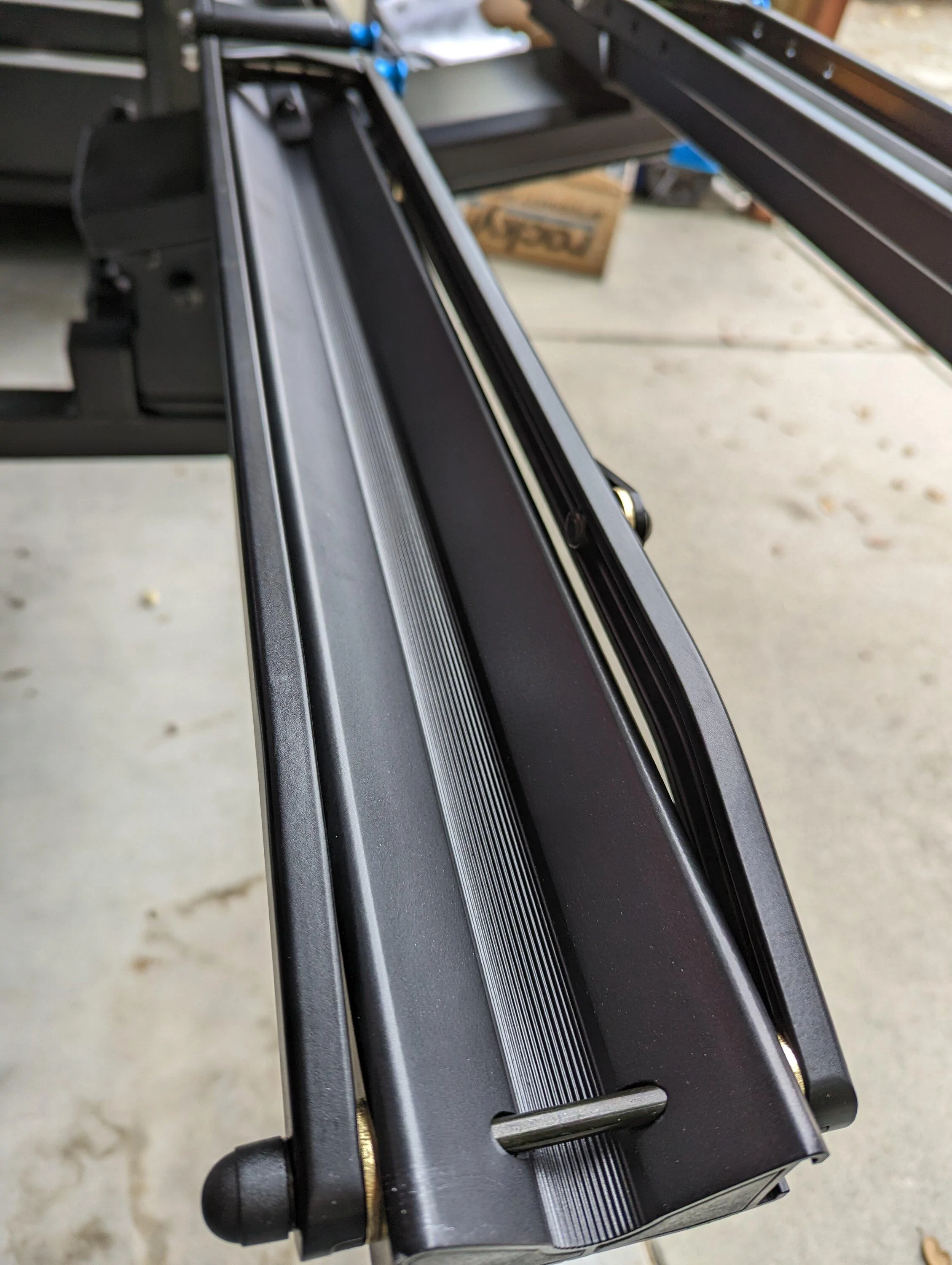 Rivian R1T R1S RockyMounts AfterParty Hitch rack - installed photos & review 1000003199