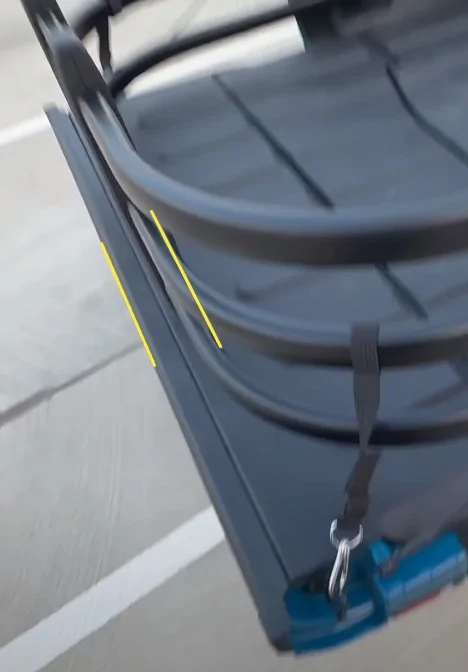 Rivian R1T R1S Rough Country Bed Extender installed on R1T GUMY4mD