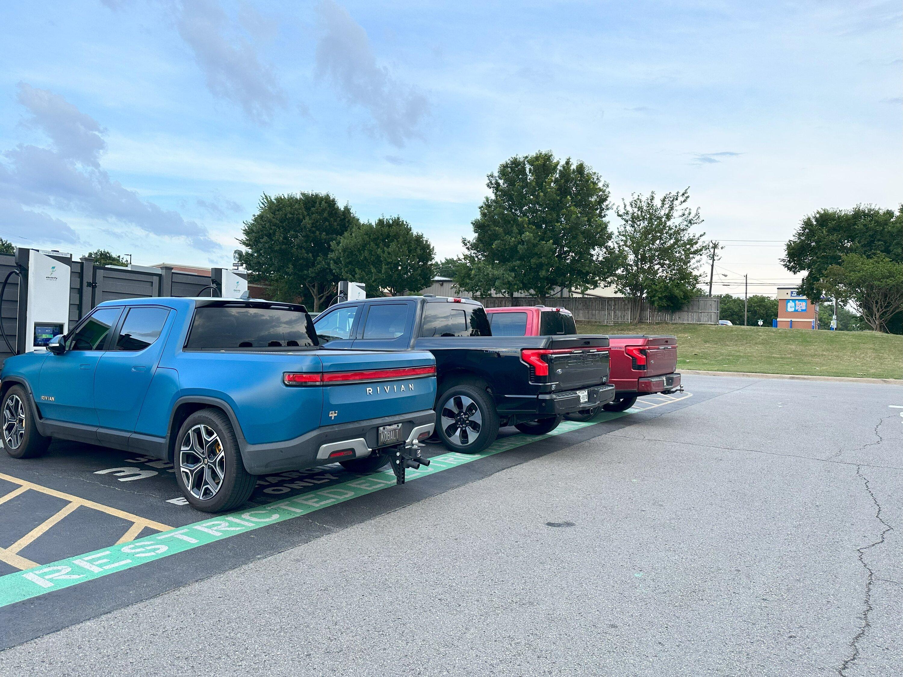 Rivian R1T R1S Towing + Efficiency: Please post your experience! IMG_0547