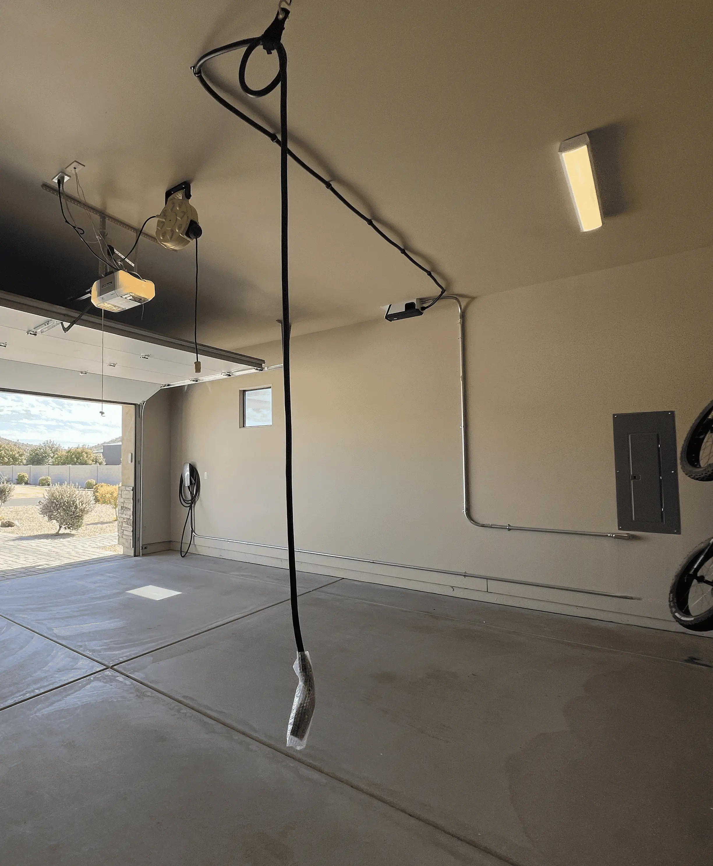 Rivian R1T R1S Ceiling mounted Rivian wall charger with drop down cord Charger_01