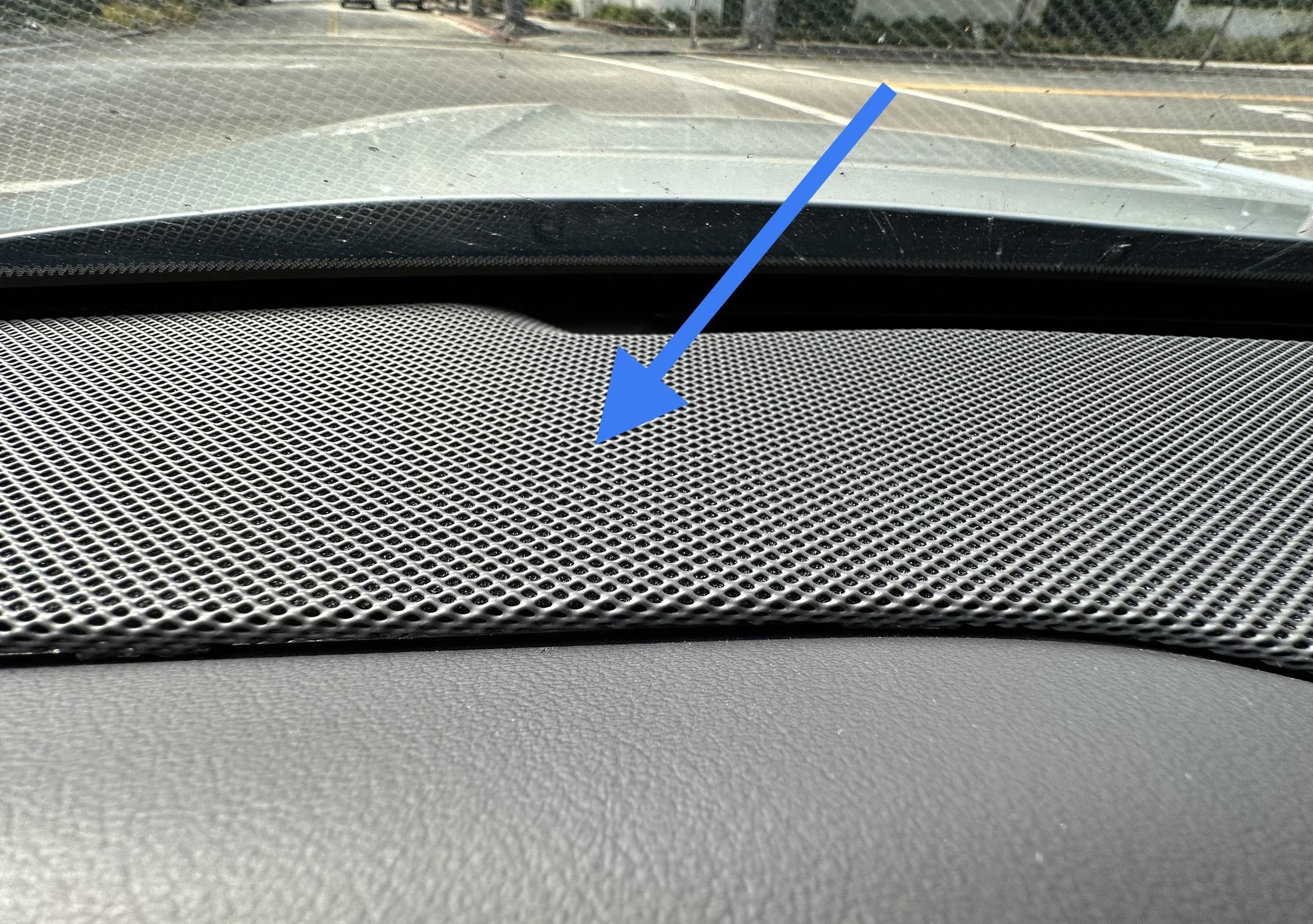 Rivian R1T R1S Dashboard disassembly? IMG_6756