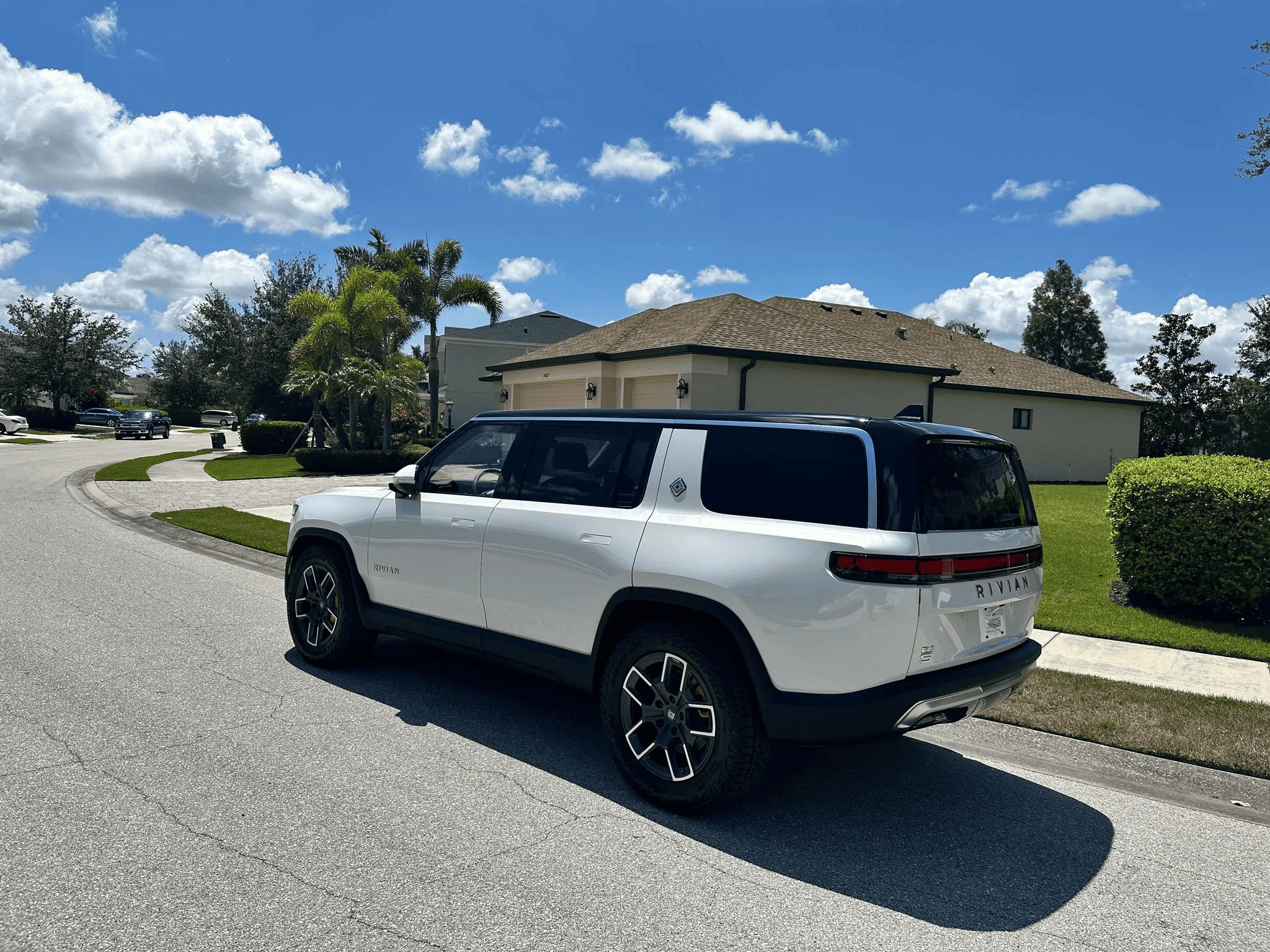 Rivian R1T R1S Xpel XR+ Ceramic Window Film Tint -- My Rivian R1S Cabin Temperature Readings 1686862625435