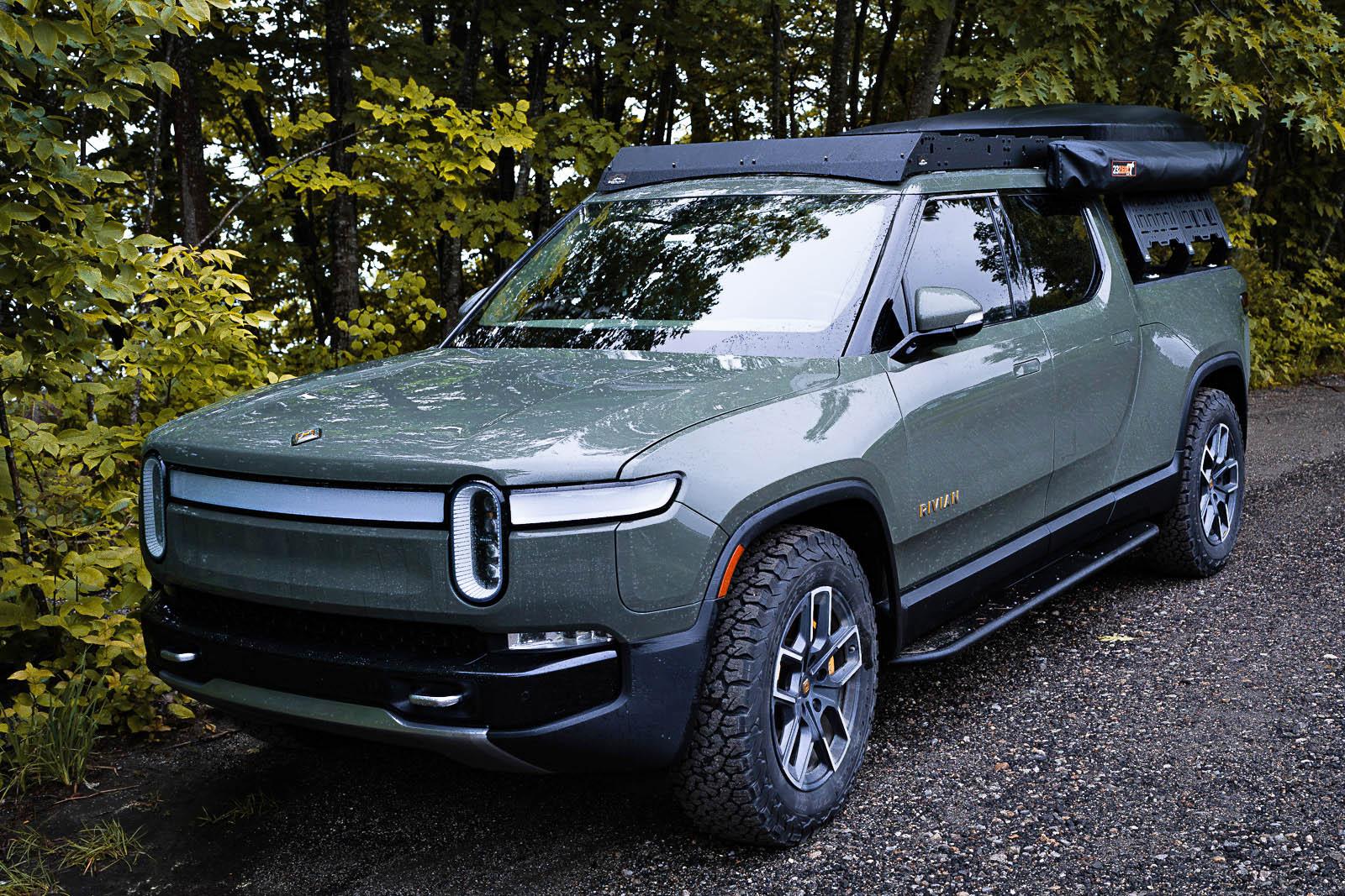 Rivian R1T R1S LAUNCH GREEN R1T Photos rivian-r1t-build-