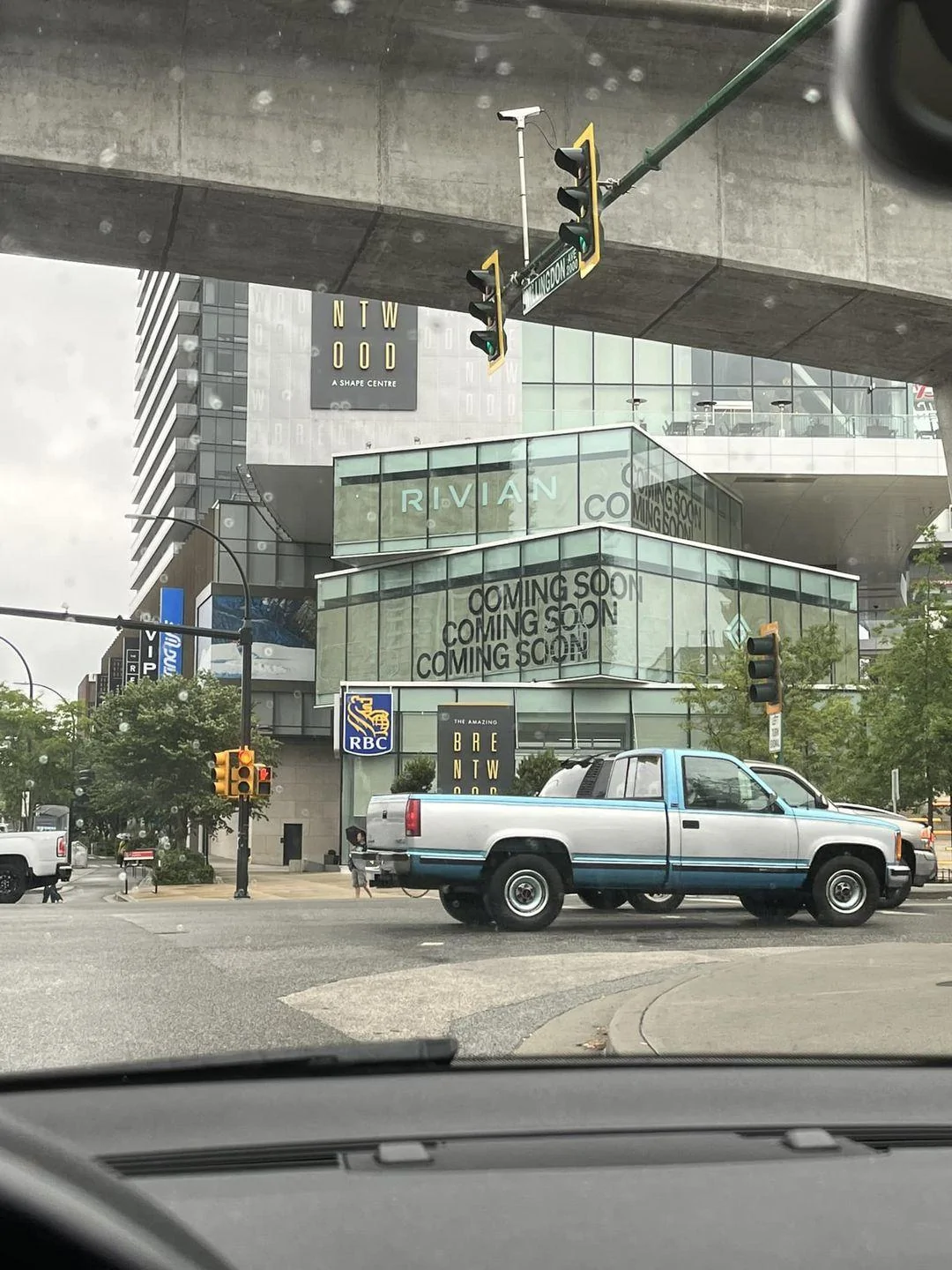 Rivian R1T R1S ? NOW OPEN! Rivian NYC Manhattan Hub. Also coming to Vancouver, Seattle, Denver, Chicago, Brooklyn, Atlanta, Pasadena, Nashville, Austin, Boston, SF Rivian Vancouver
