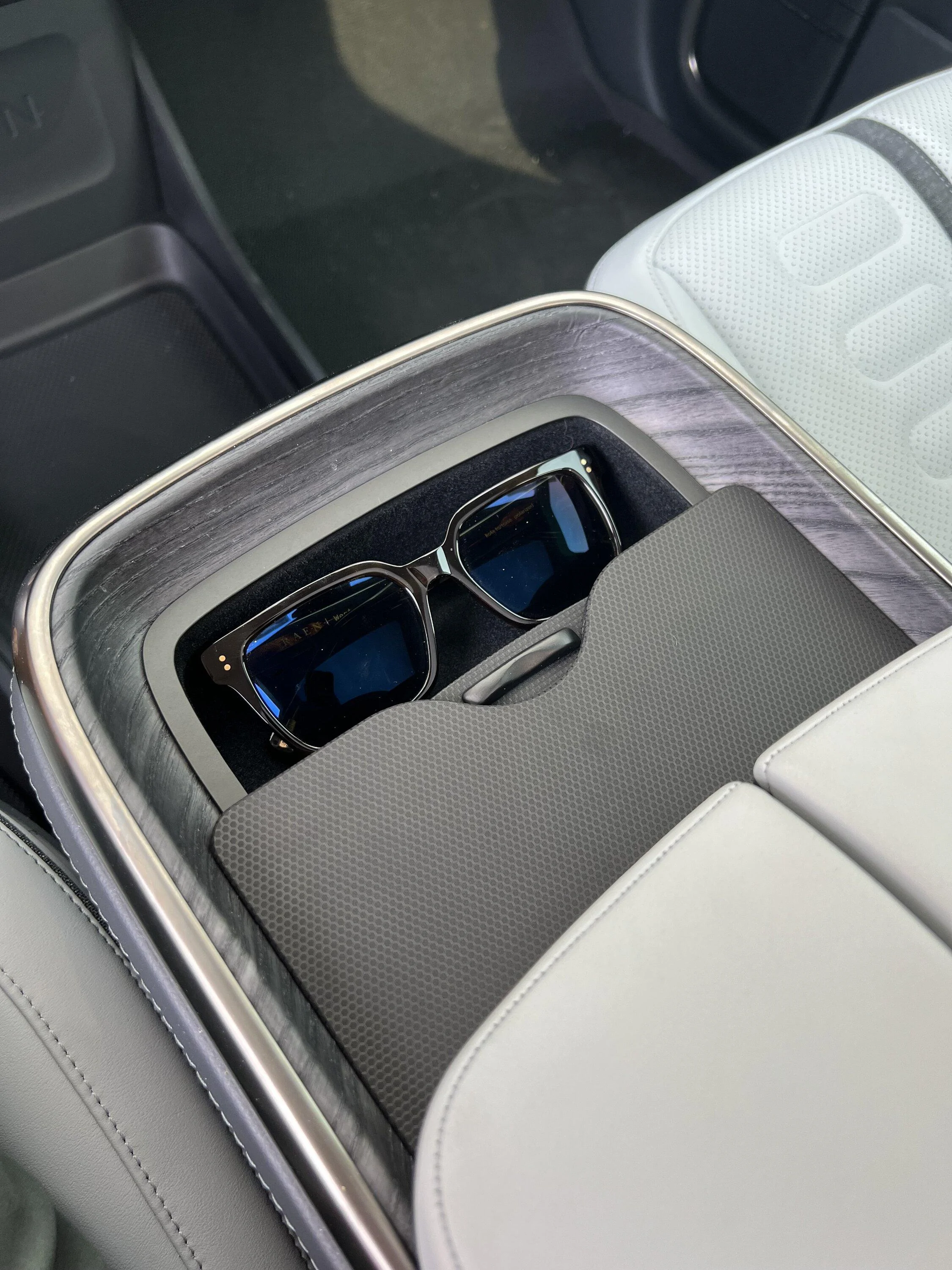 Rivian R1T R1S StowNCharge by Adventure High Tech - Out Now! IMG_3277