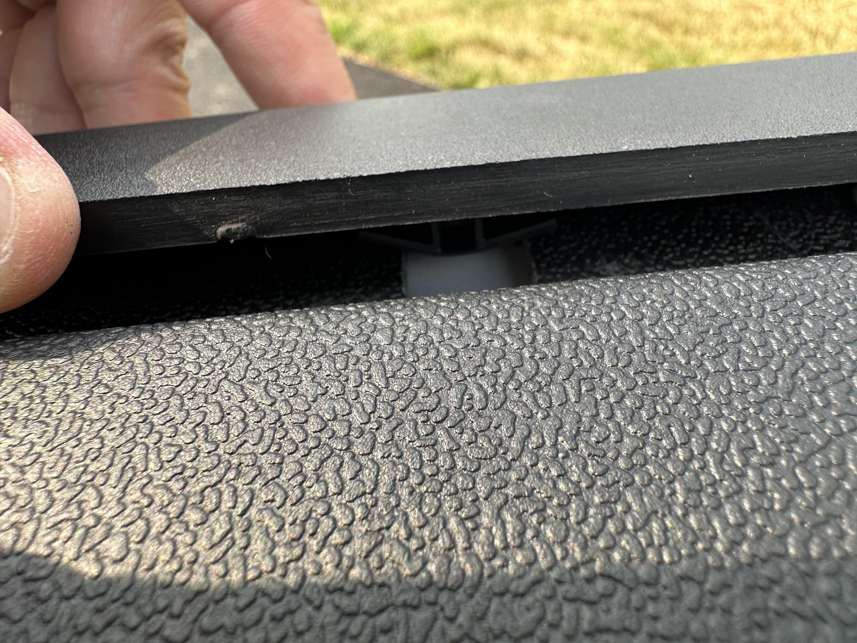 Rivian R1T R1S R1T paint issues & QC. IMG_6380