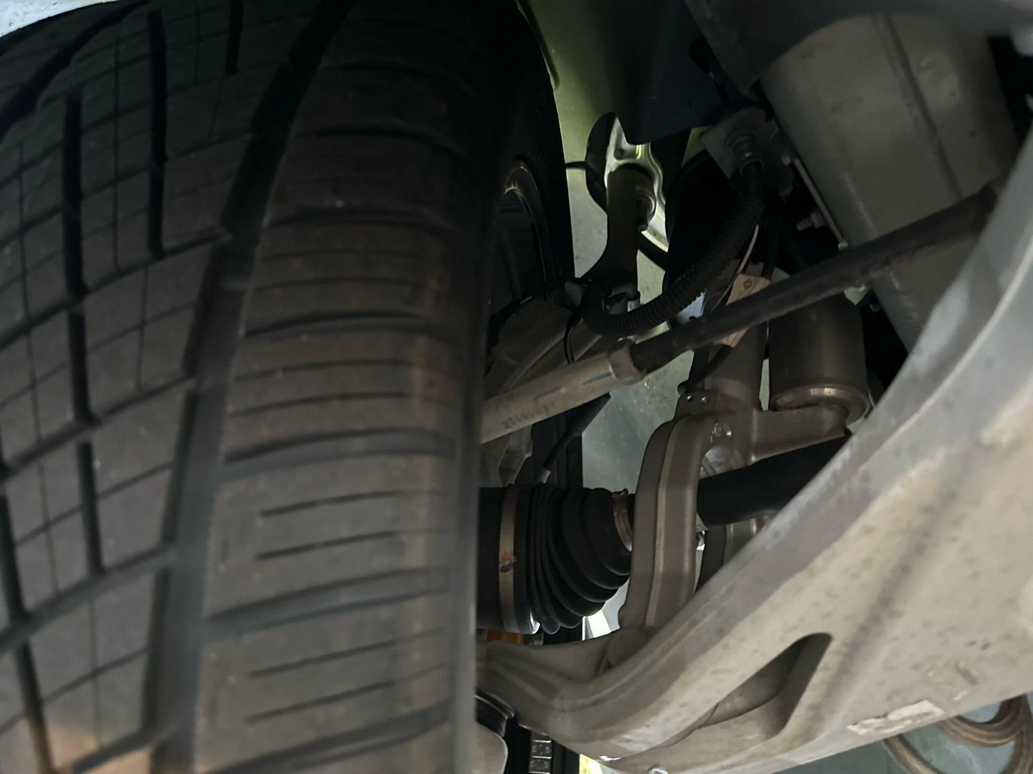 Rivian R1T R1S 50 Aspect Tires on OEM 21" Wheels image5