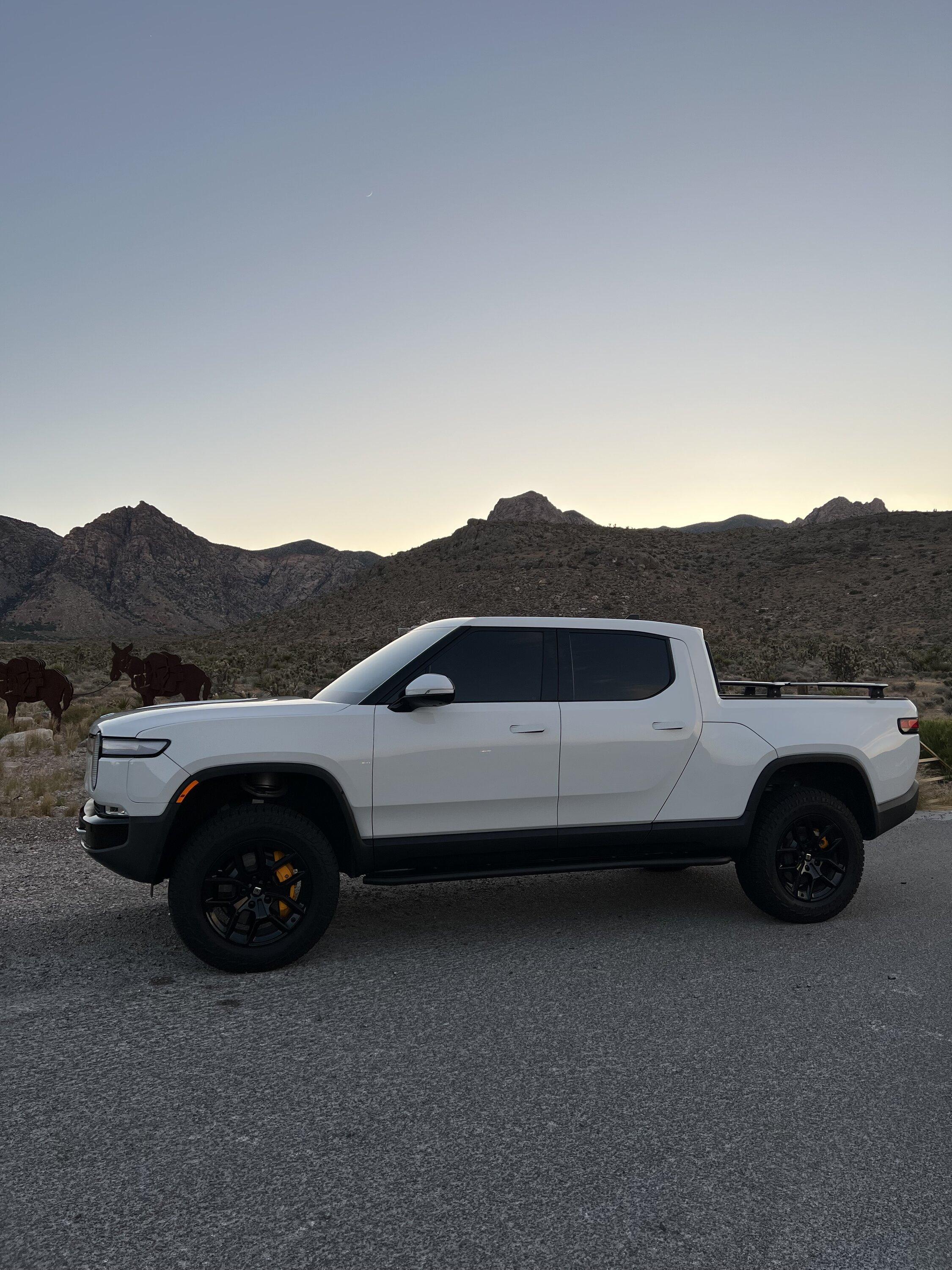 Rivian R1T R1S Megawatt Sliders on R1T IMG_9860