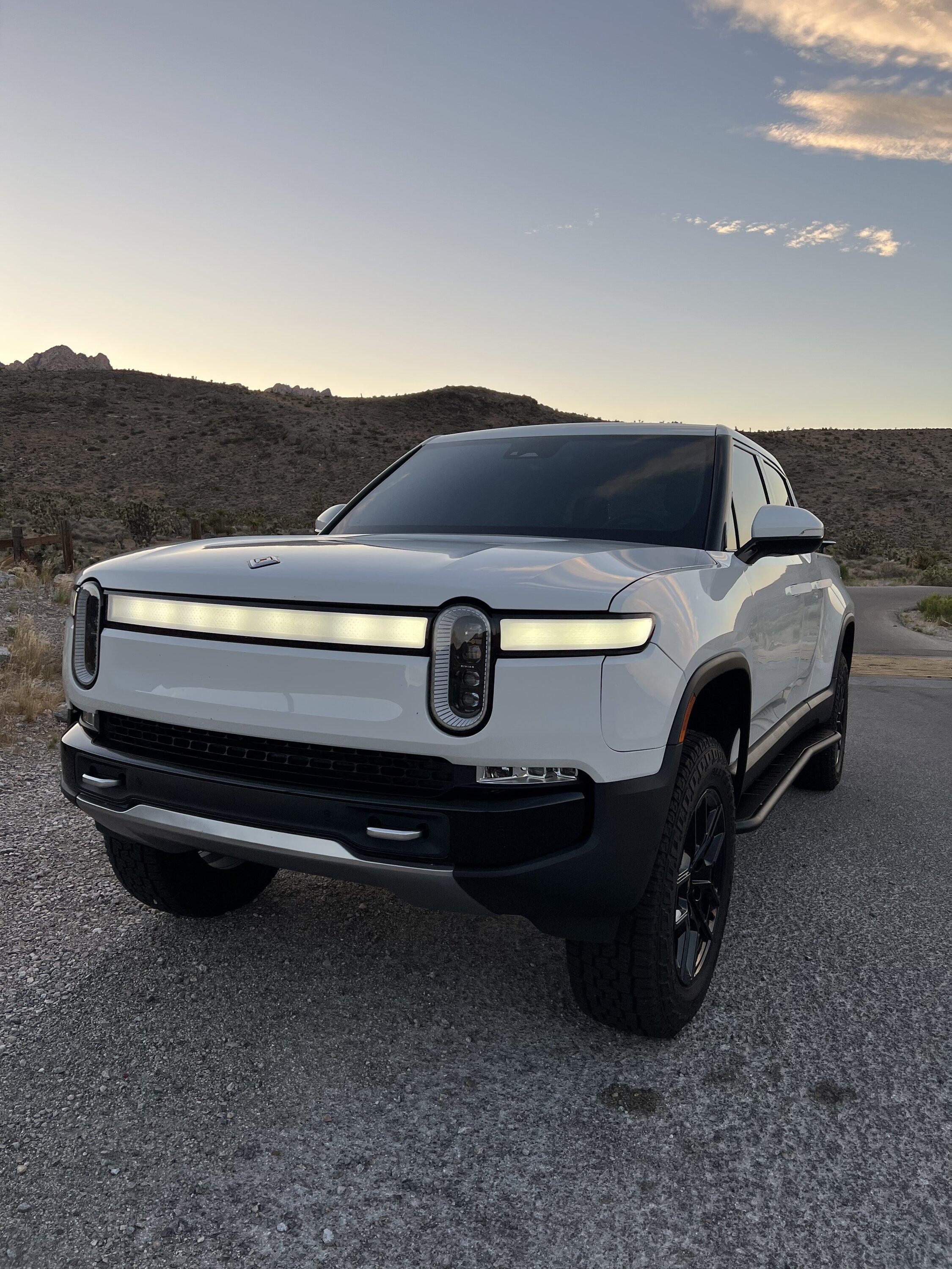 Rivian R1T R1S Megawatt Sliders on R1T IMG_9854