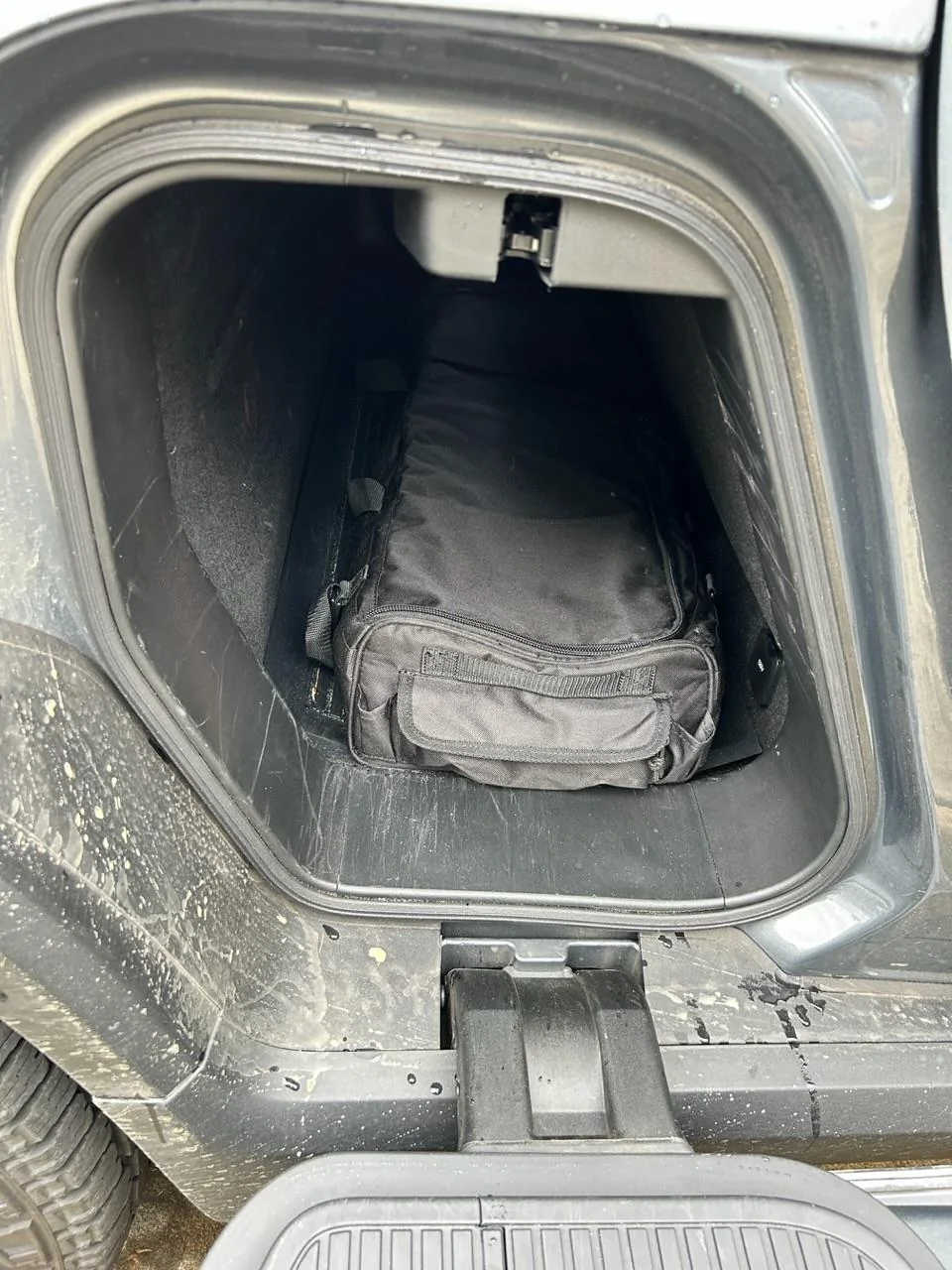 Rivian R1T R1S My frunk storage solution: Trunk Commanders IMG_4818