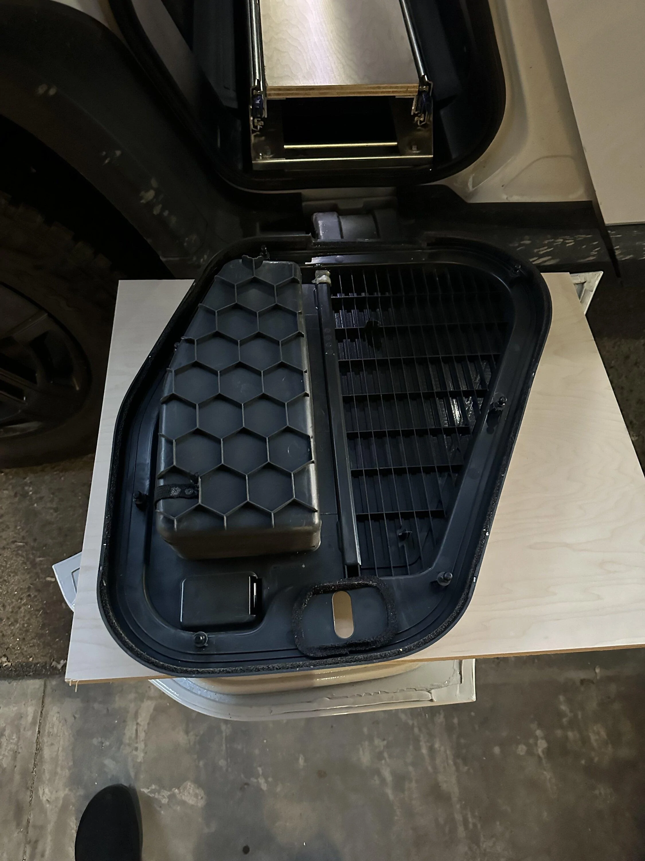 Rivian R1T R1S DIY Gear Shuttle Build Write-Up Instructions w/ Photos IMG_0975
