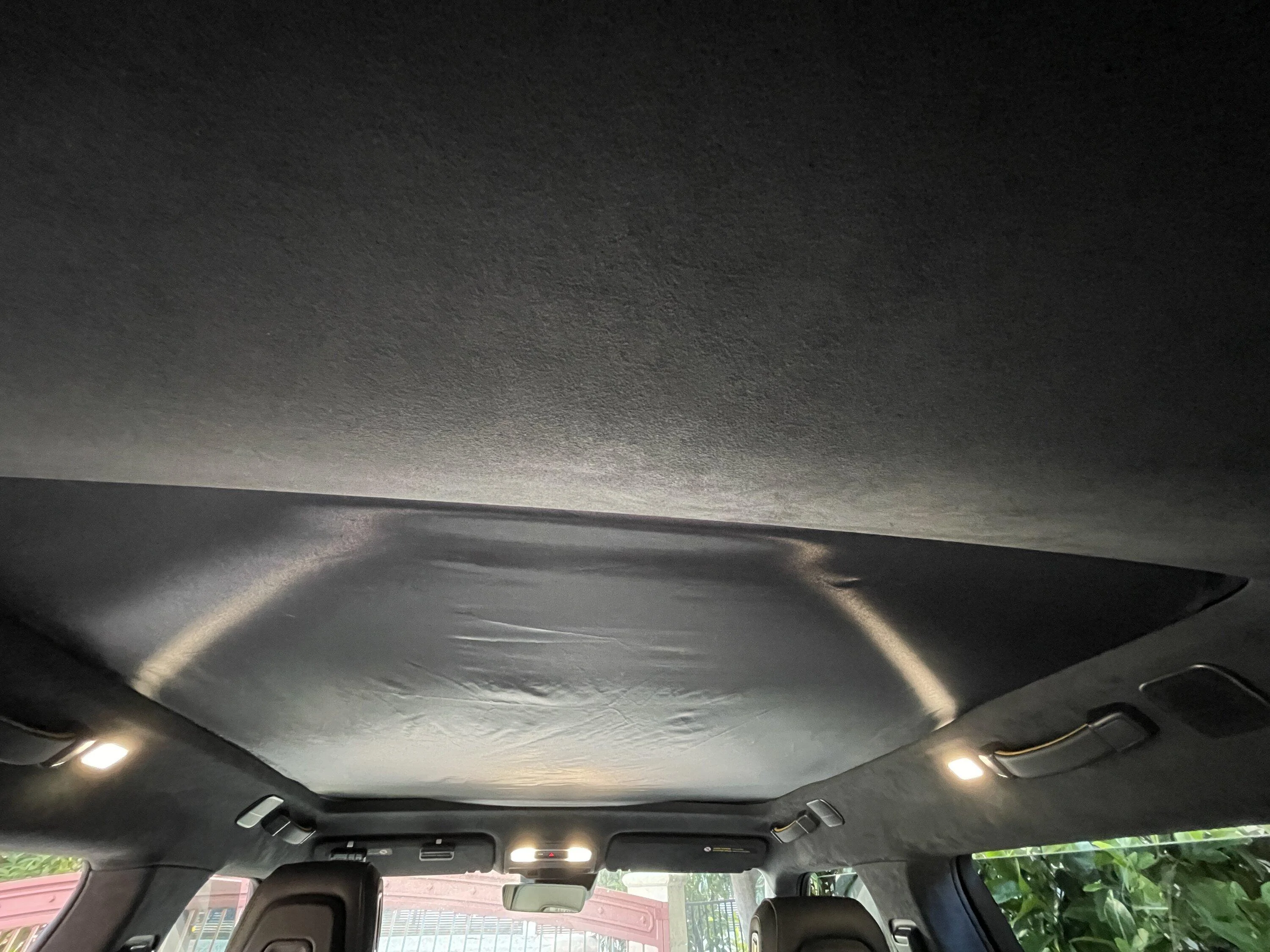 Rivian R1T R1S R1s sunroof heat vs tesla model 3 IMG_3741