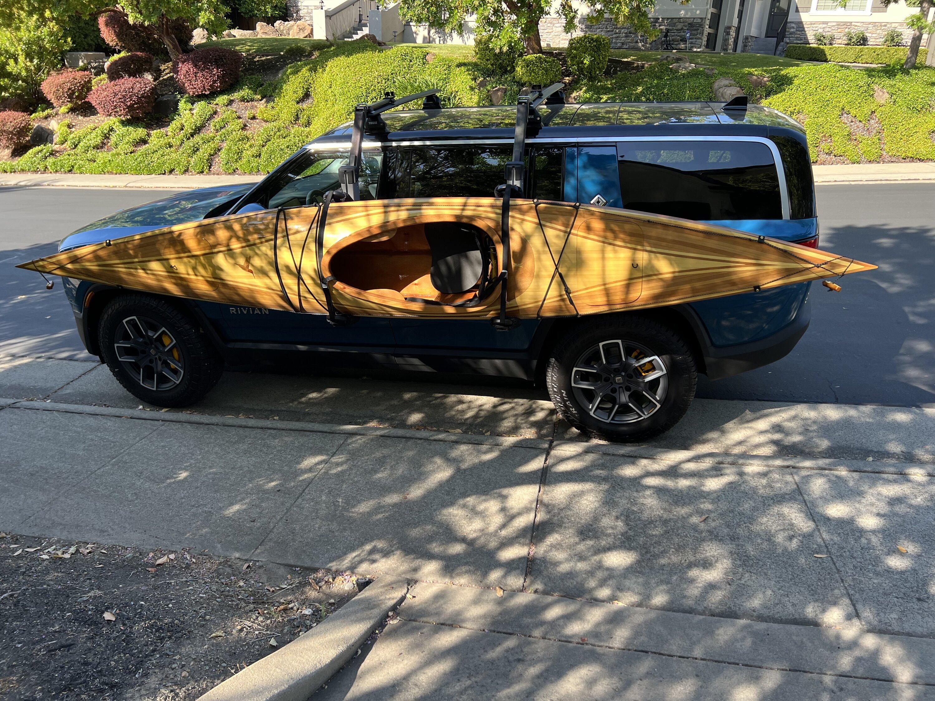 Rivian R1T R1S Thule Hullavator (or Yakima Showdown) kayak rack with R1T/S IMG_1418
