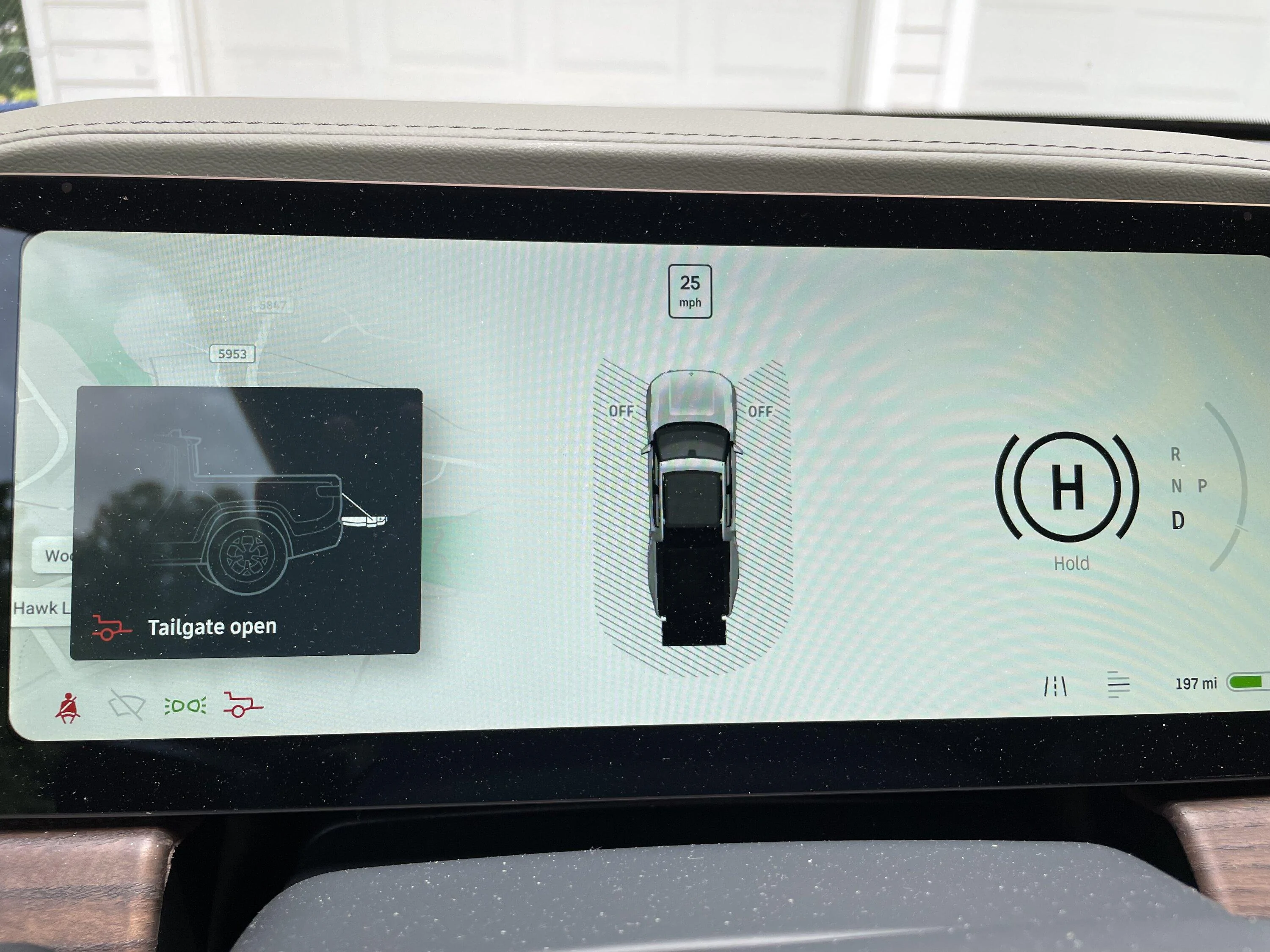 Rivian R1T R1S R1T tailgate - sensor claims it’s open when shut IMG_7811