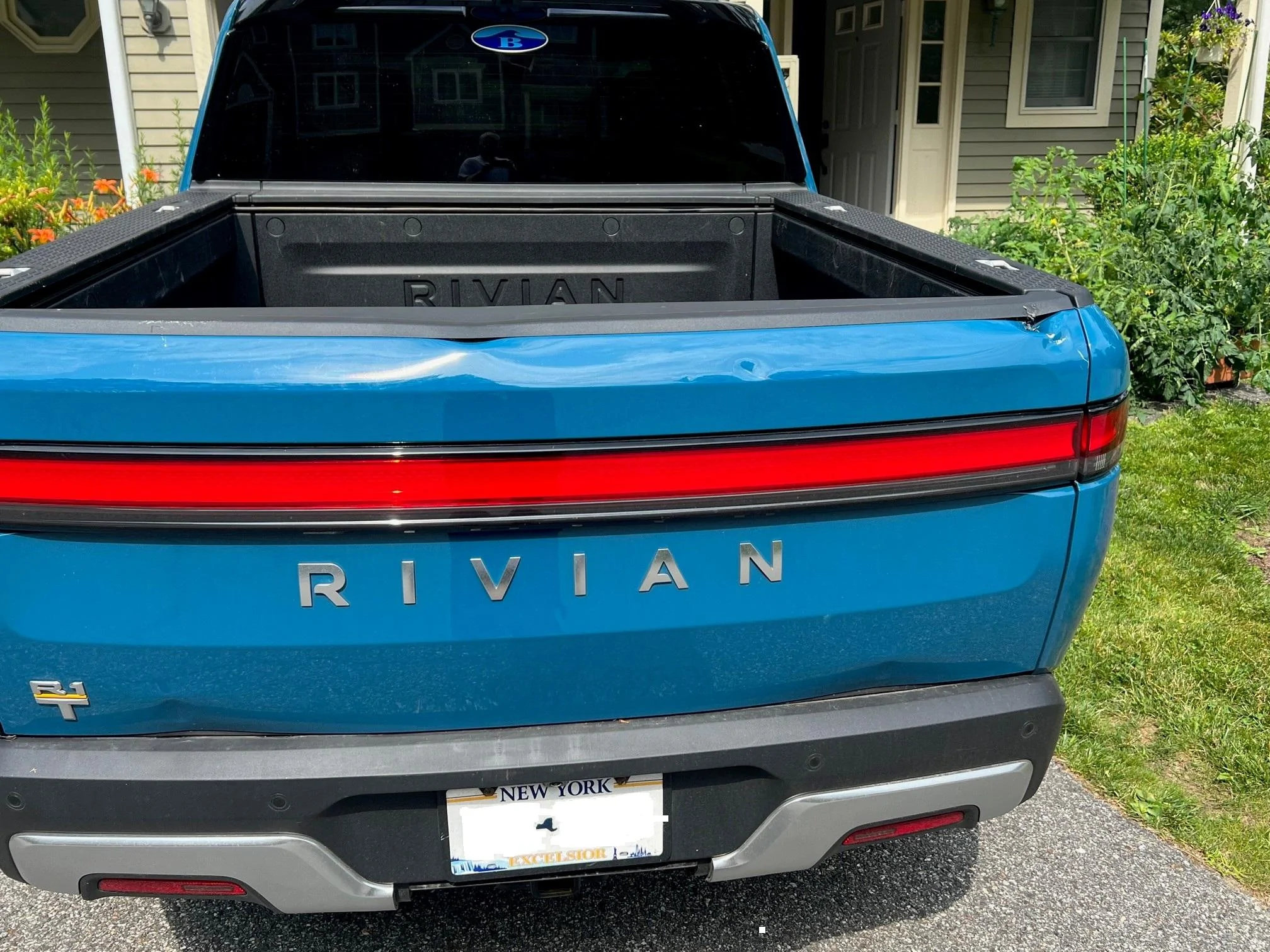 riv1.webp