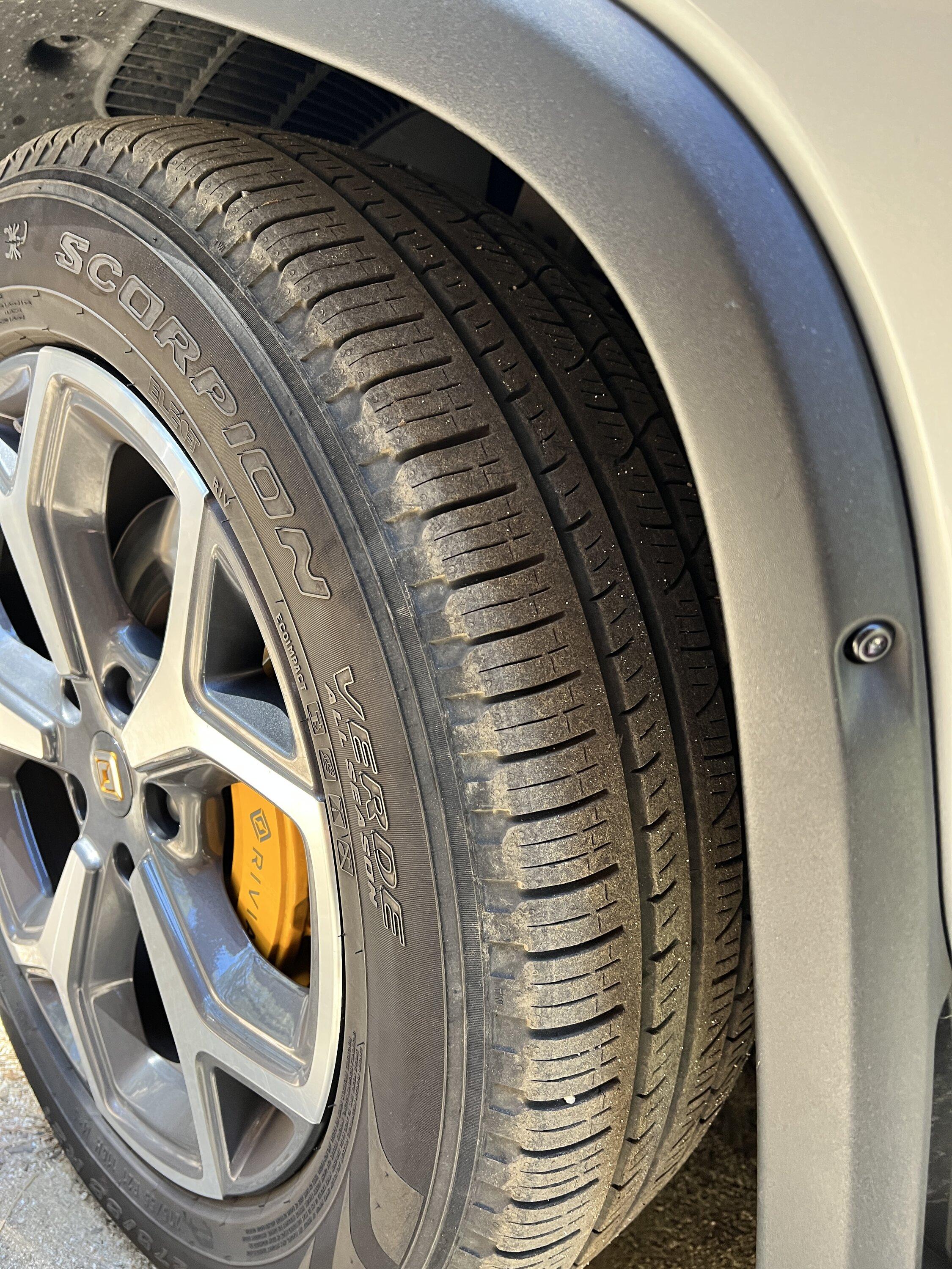Rivian R1T R1S Conserve mode: Need new tires! IMG_8496