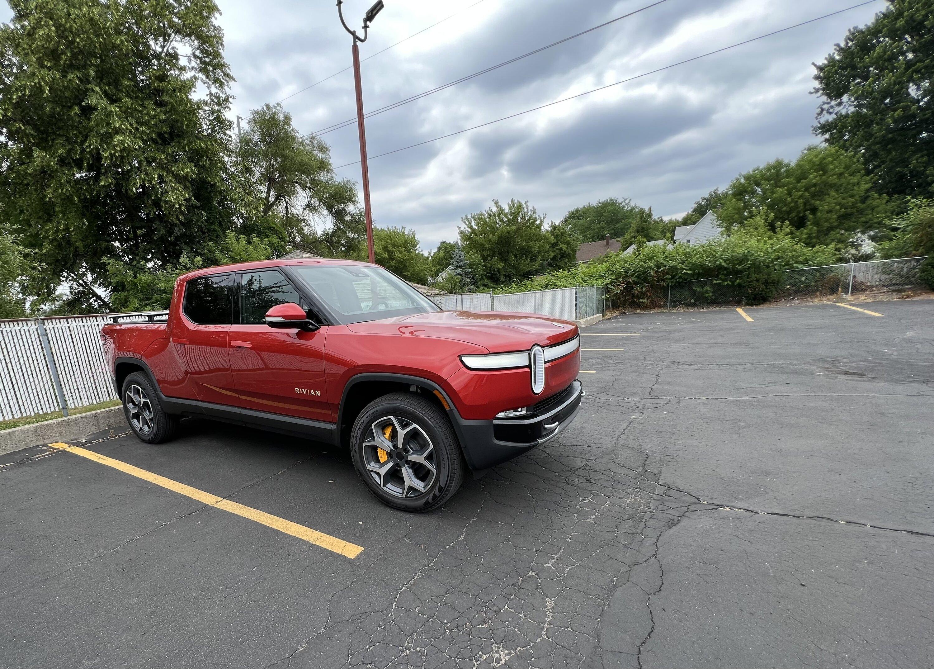 Rivian R1T R1S RED CANYON Rivian Photos IMG_1558