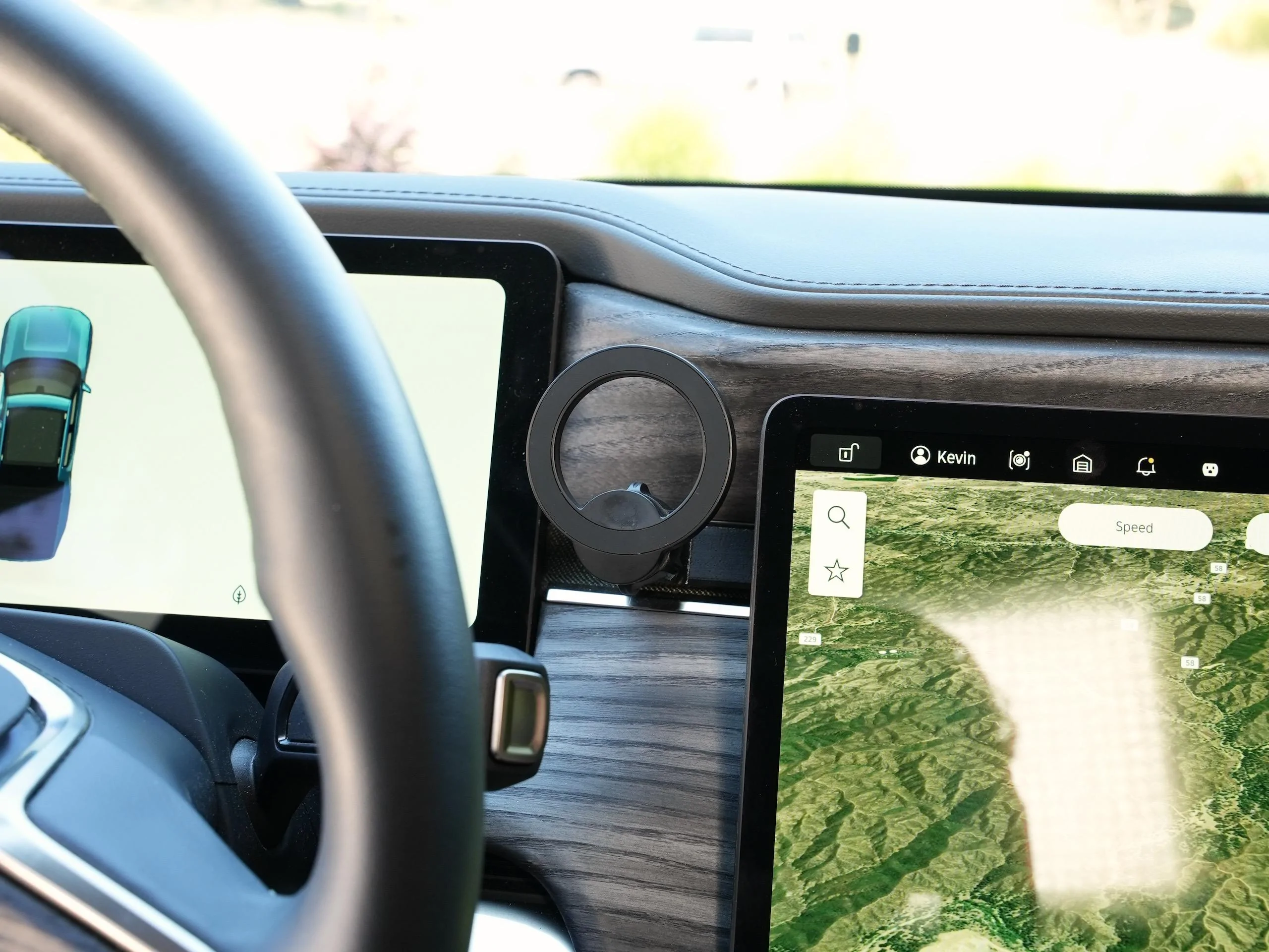 Rivian R1T R1S Mounting a cell phone.  Has anyone done it? DSC01506
