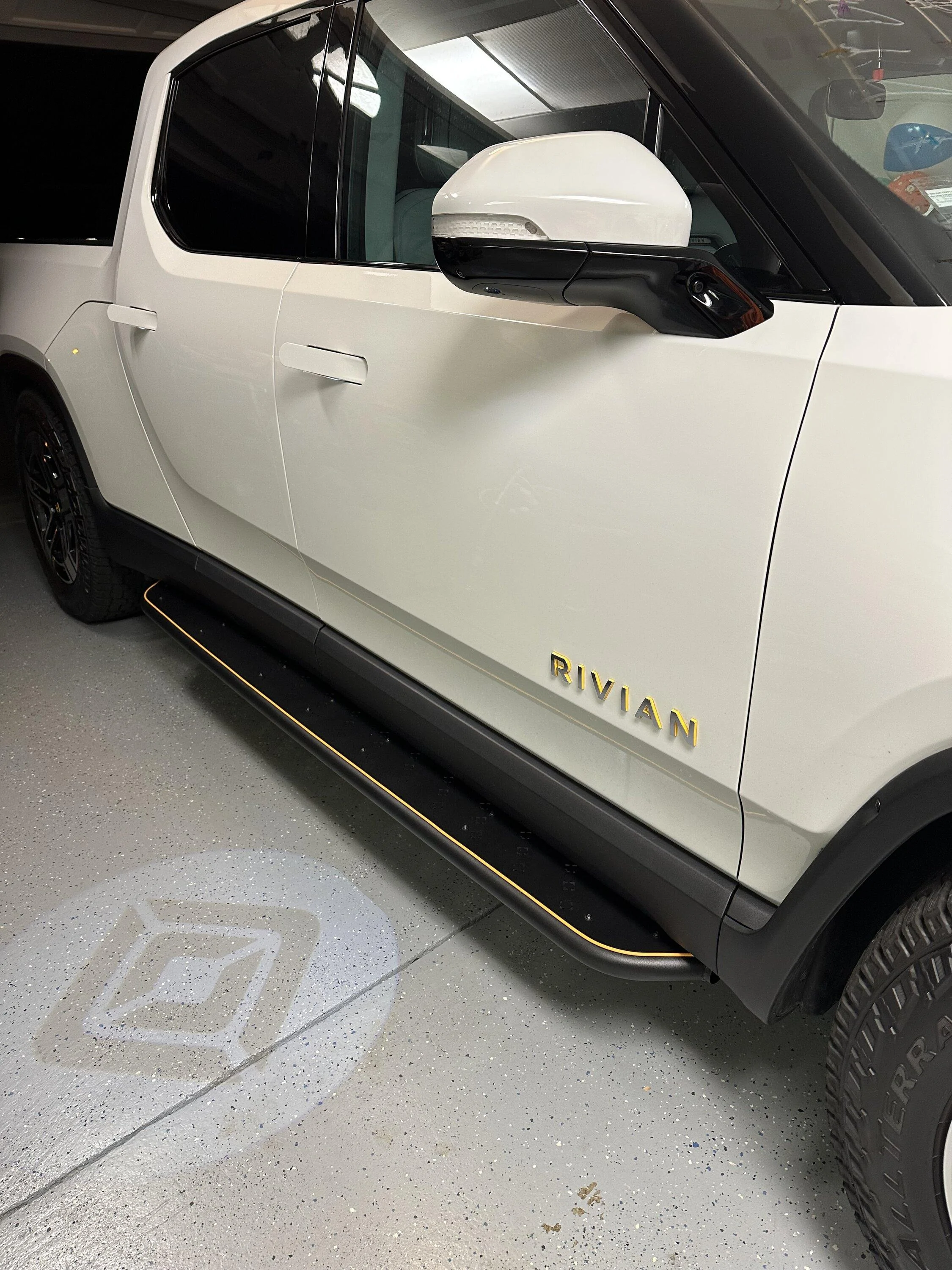 Rivian R1T R1S Introducing RMaxx Running Boards & Rock Sliders for Rivian R1T / R1S from Team 1EV IMG_6053