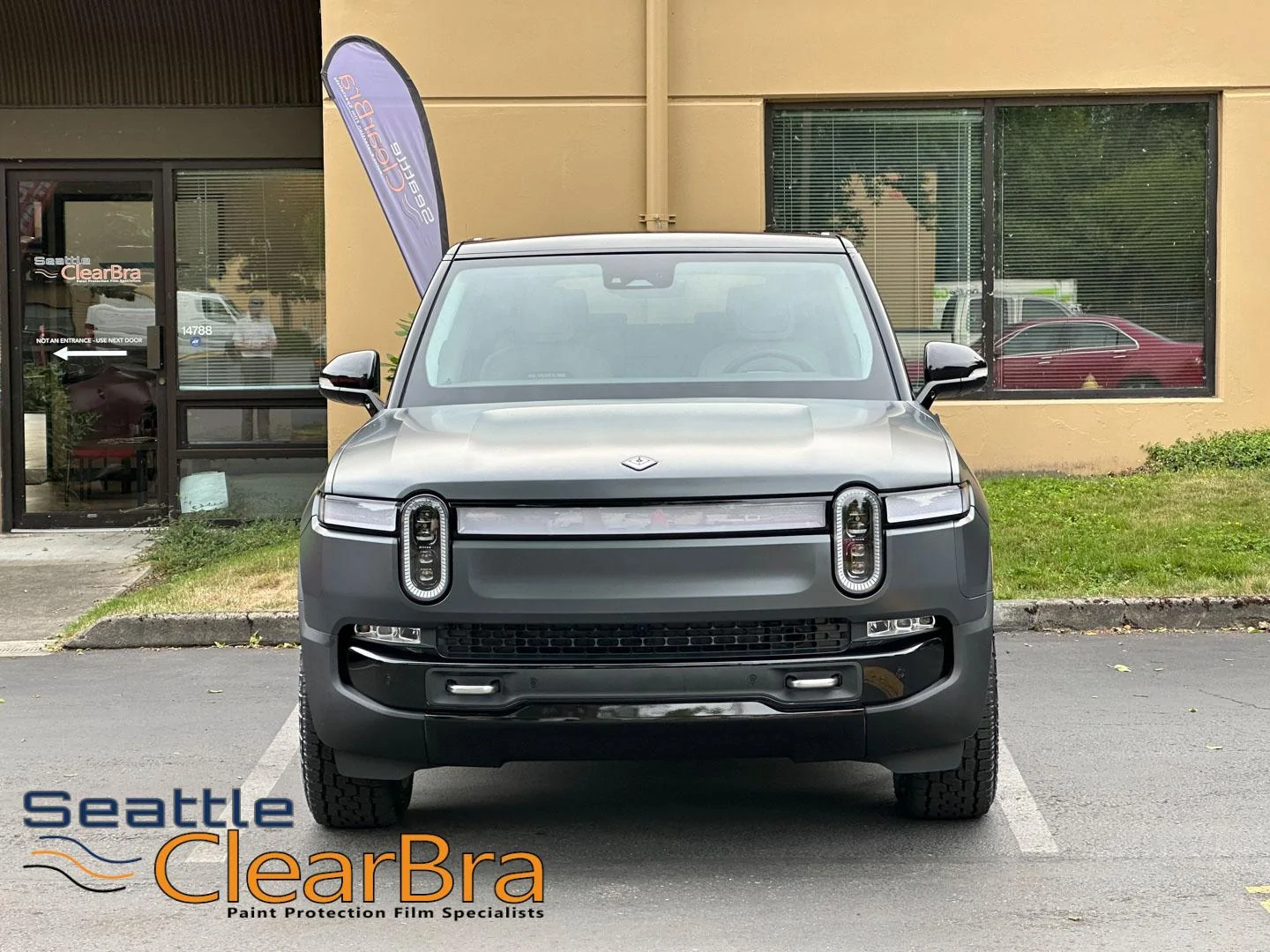 Rivian R1T R1S Xpel STEALTH Rivian R1S El Cap Grey @ Seattle ClearBra Redmond Washington rivian-r1s-xpel-stealth-redmond-clear-bra-ppf-paint-protection-film-334