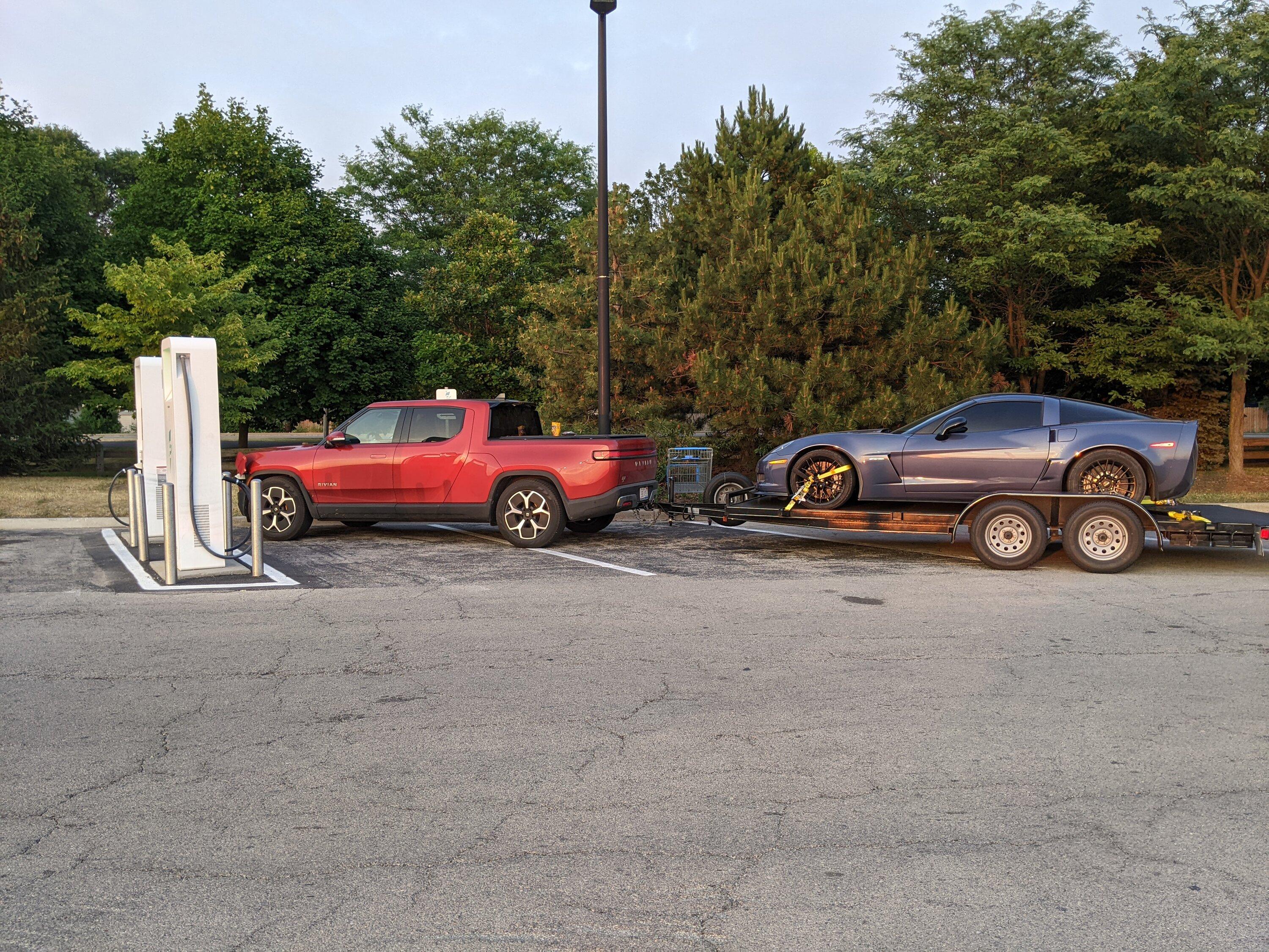 Rivian R1T R1S I towed a car trailer over 1800 miles with my R1T PXL_20230623_010615684