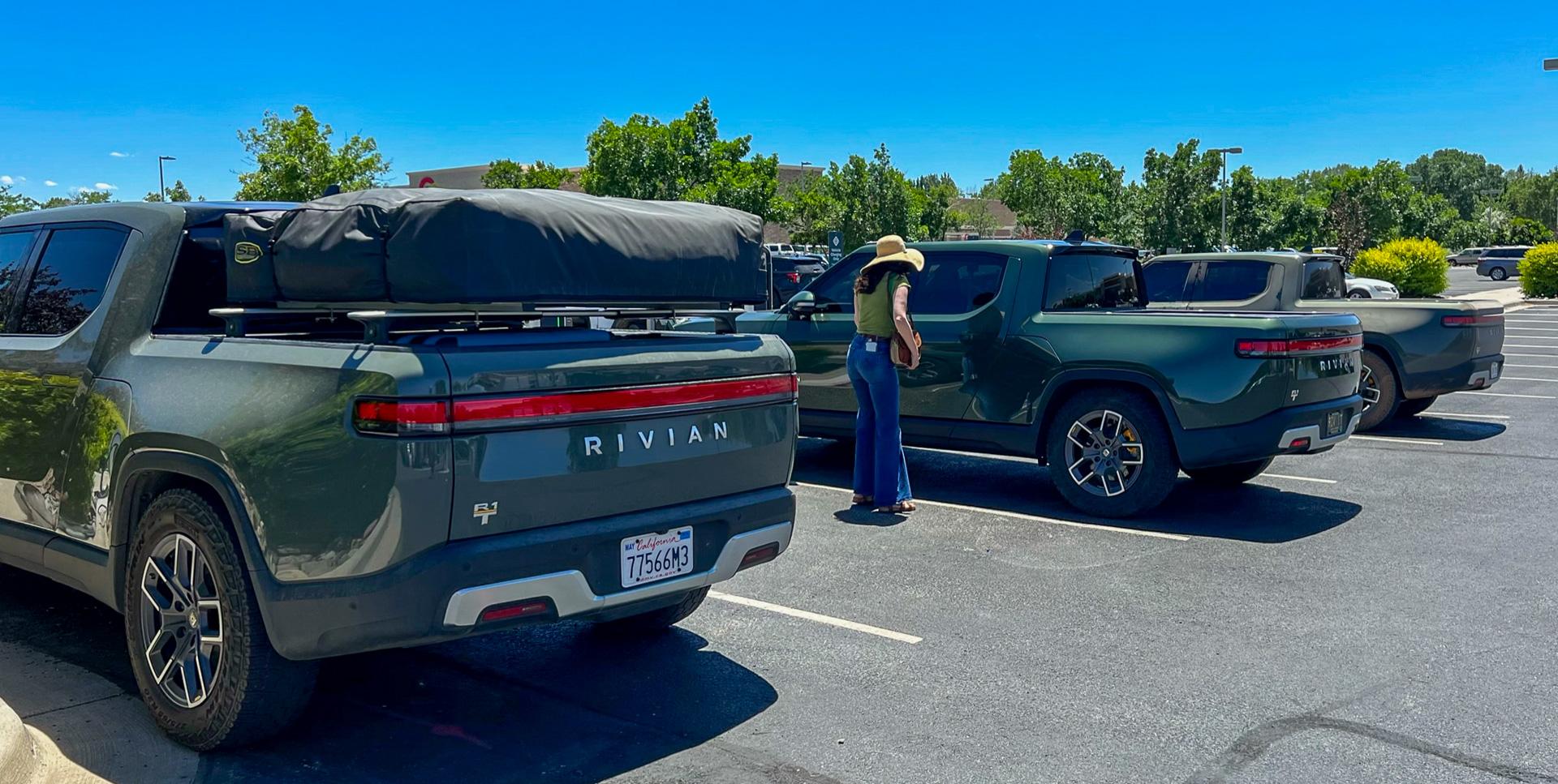 Rivian R1T R1S 3,880 mile trip across and down the Rockies ⛰️  R1T performed flawlessly 01a2185faaf81550380a37ea734b3c1e3bf5fb0ba1