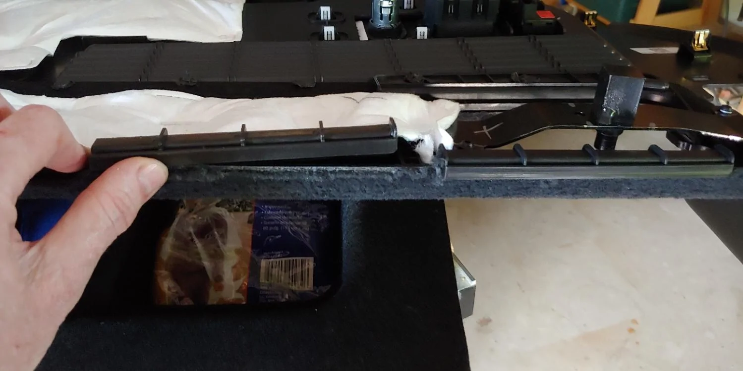 R1S drivers side rear panel removal and various wiring pinnouts ...