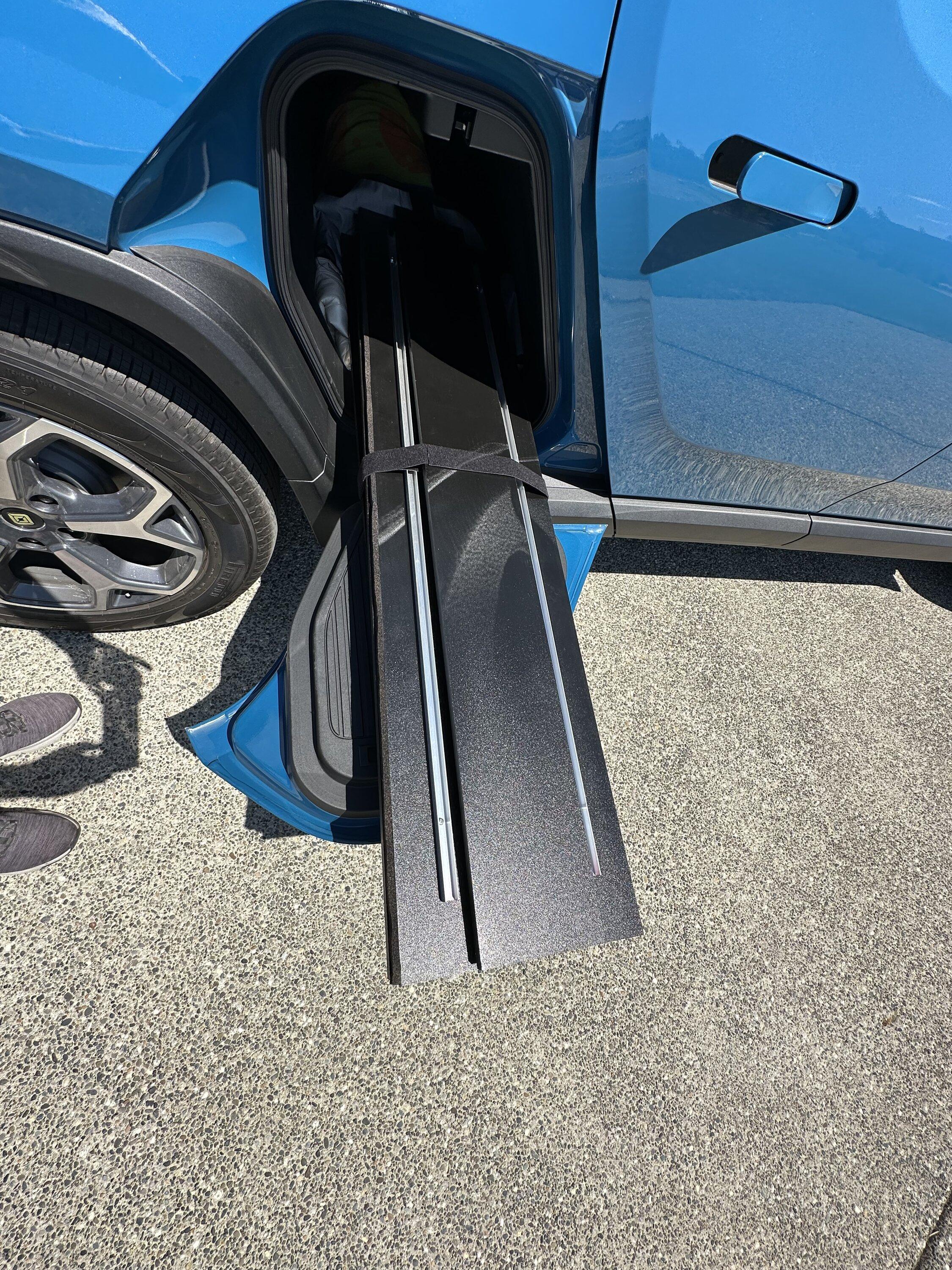 Rivian R1T R1S Decent DIY R1T Manual Bed Cover -- constructed and installed IMG_1484