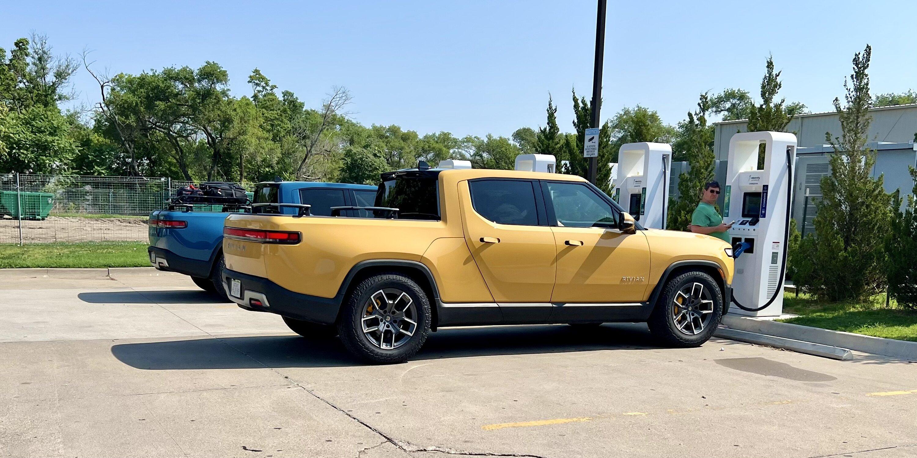 Rivian R1T R1S HaulMaster Cargo Carrier, yeah, it fits R1T bed… ;) IMG_2559