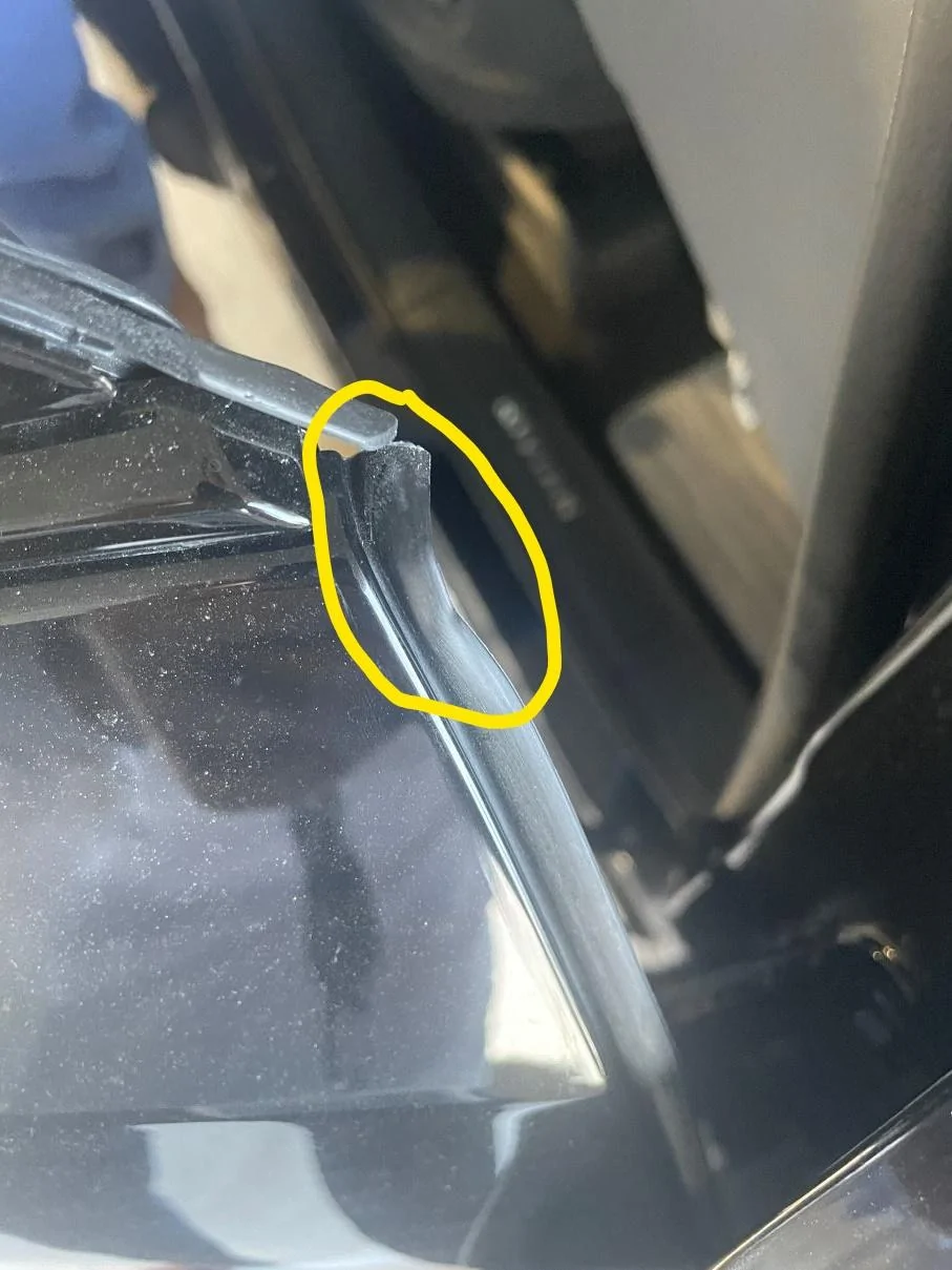 Rivian R1T R1S R1S Delivery issues/build quality. Adding to the information on panel gabs and paint chips. IMG_6930