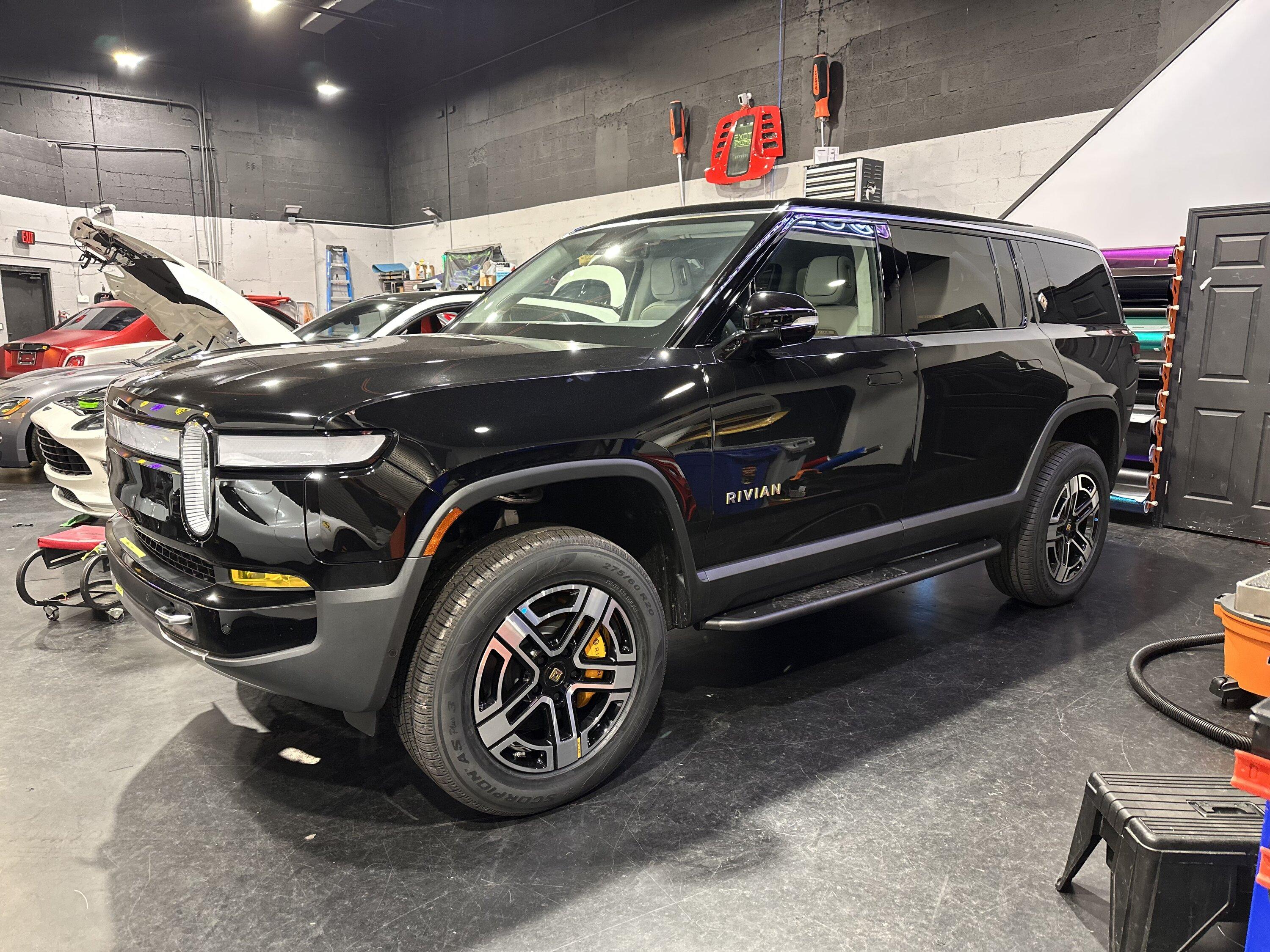 Rivian R1T R1S Scorpion AS+ tire swap (from 20" Scorpion AT) - WOW big difference 71097453823__30FAEF14-D22C-4CB1-B33D-69FE03670B68
