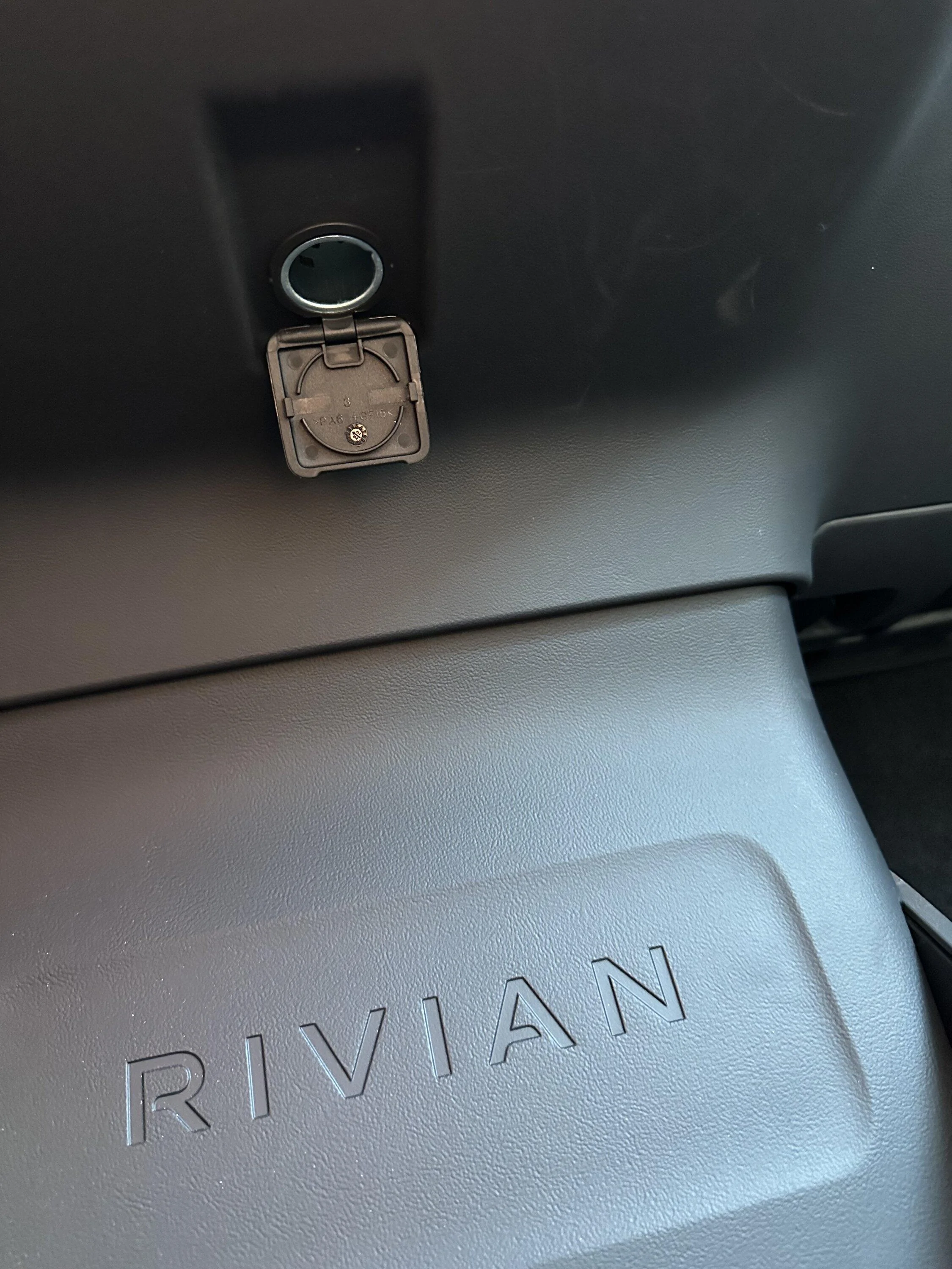 Rivian R1T R1S Do you have a 12 v outlet in dash area? IMG_3330